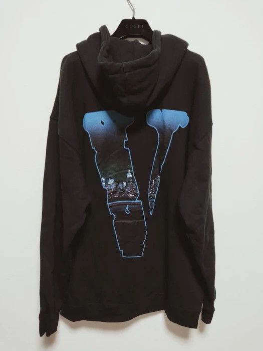 Vlone Pop Smoke Hoodie Size US XL / EU 56 / 4 - 1 Thumbnail