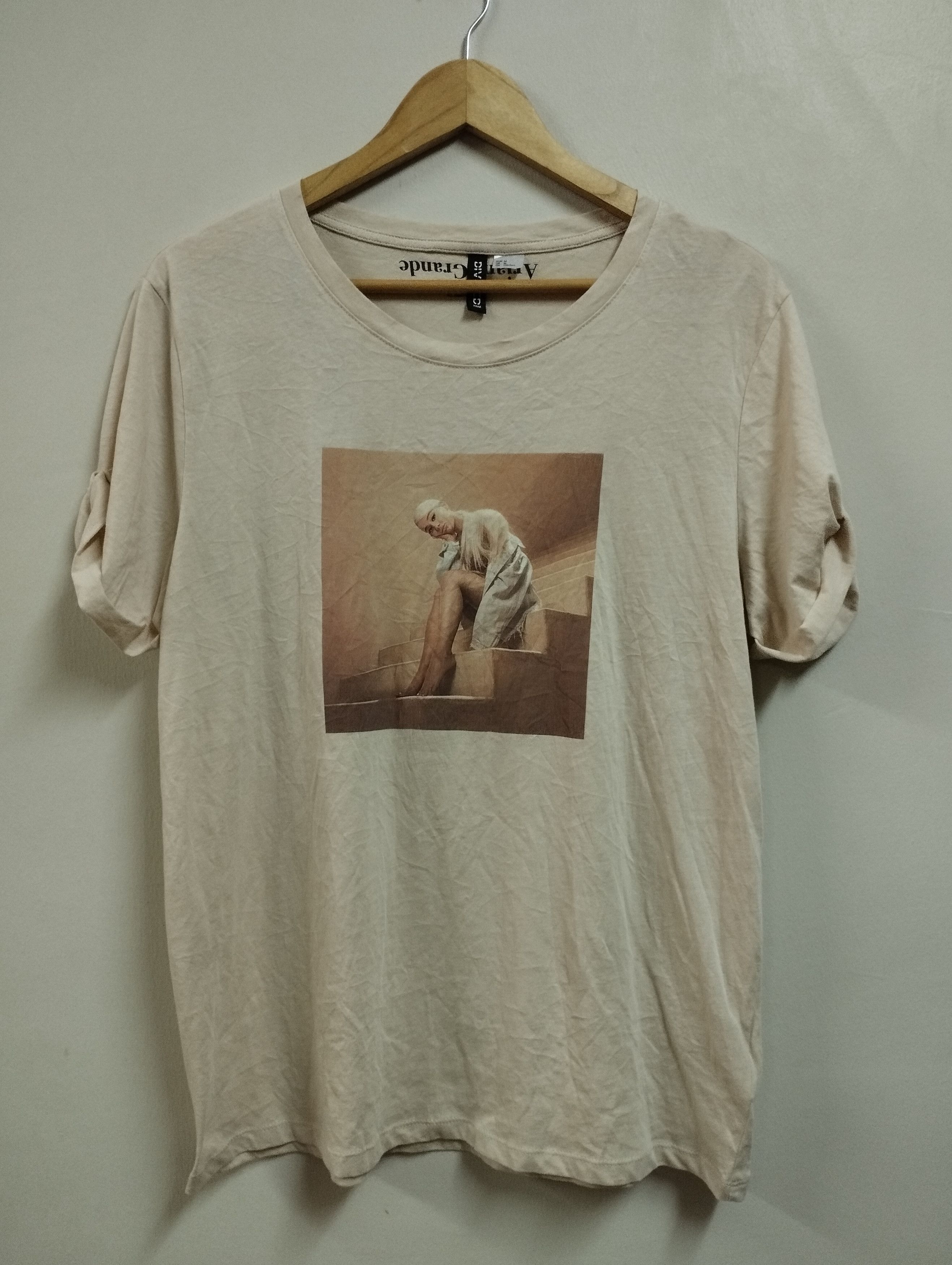 image of Band Tees x Rock T Shirt Ariana Grande, Women's (Size Medium)