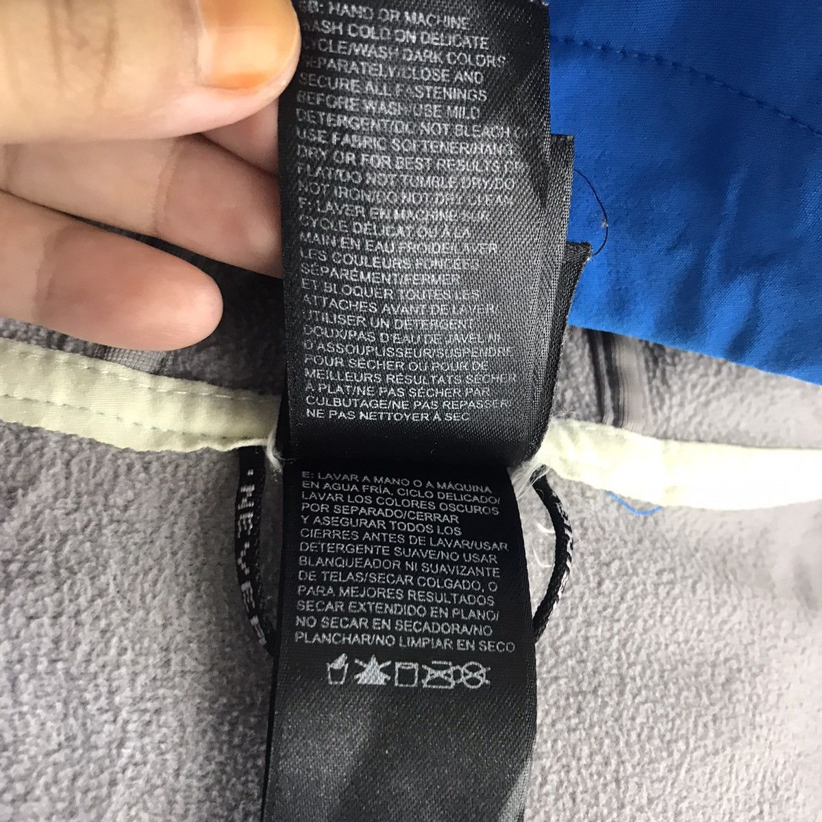 The North Face THE NORTH FACE Outdoor Hiking Blue Light Jacket Size US M / EU 48-50 / 2 - 5 Thumbnail