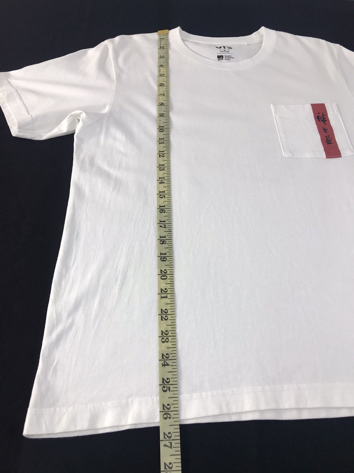 Uniqlo UT X Japanese Brand Singgle Pocket Back Side Art Tee Size US M / EU 48-50 / 2 - 10 Thumbnail