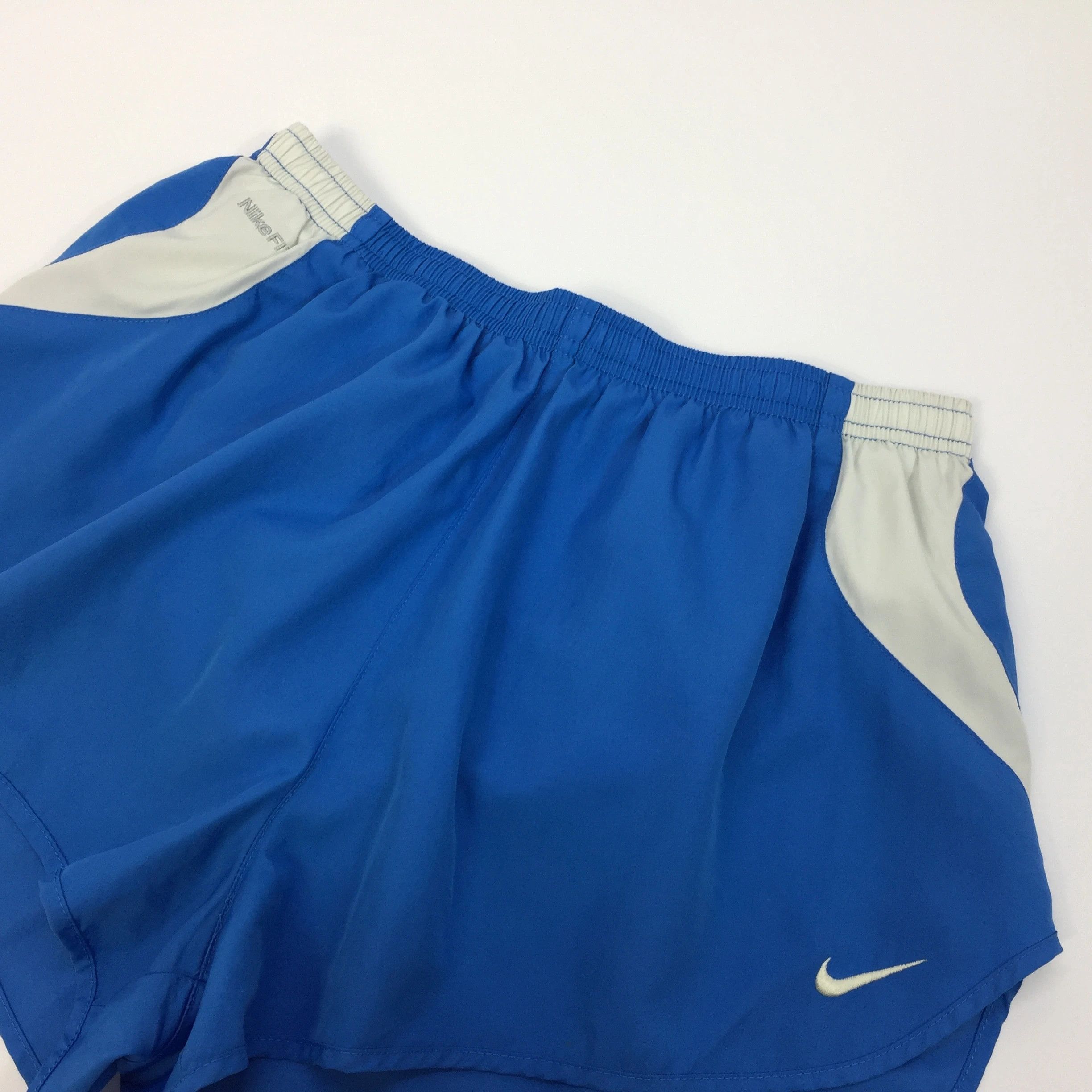 Nike Vintage Nike Running Nylon Shorts Size US 32 / EU 48 - 2 Thumbnail