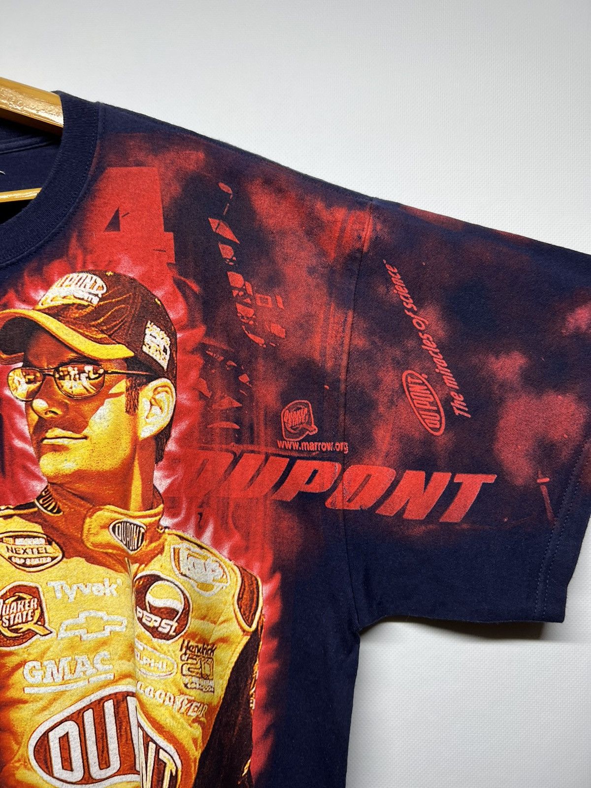 NASCAR × Vintage Vintage Y2k NASCAR Racing Du Point All Over Print T-Shirt Size US L / EU 52-54 / 3 - 4 Thumbnail
