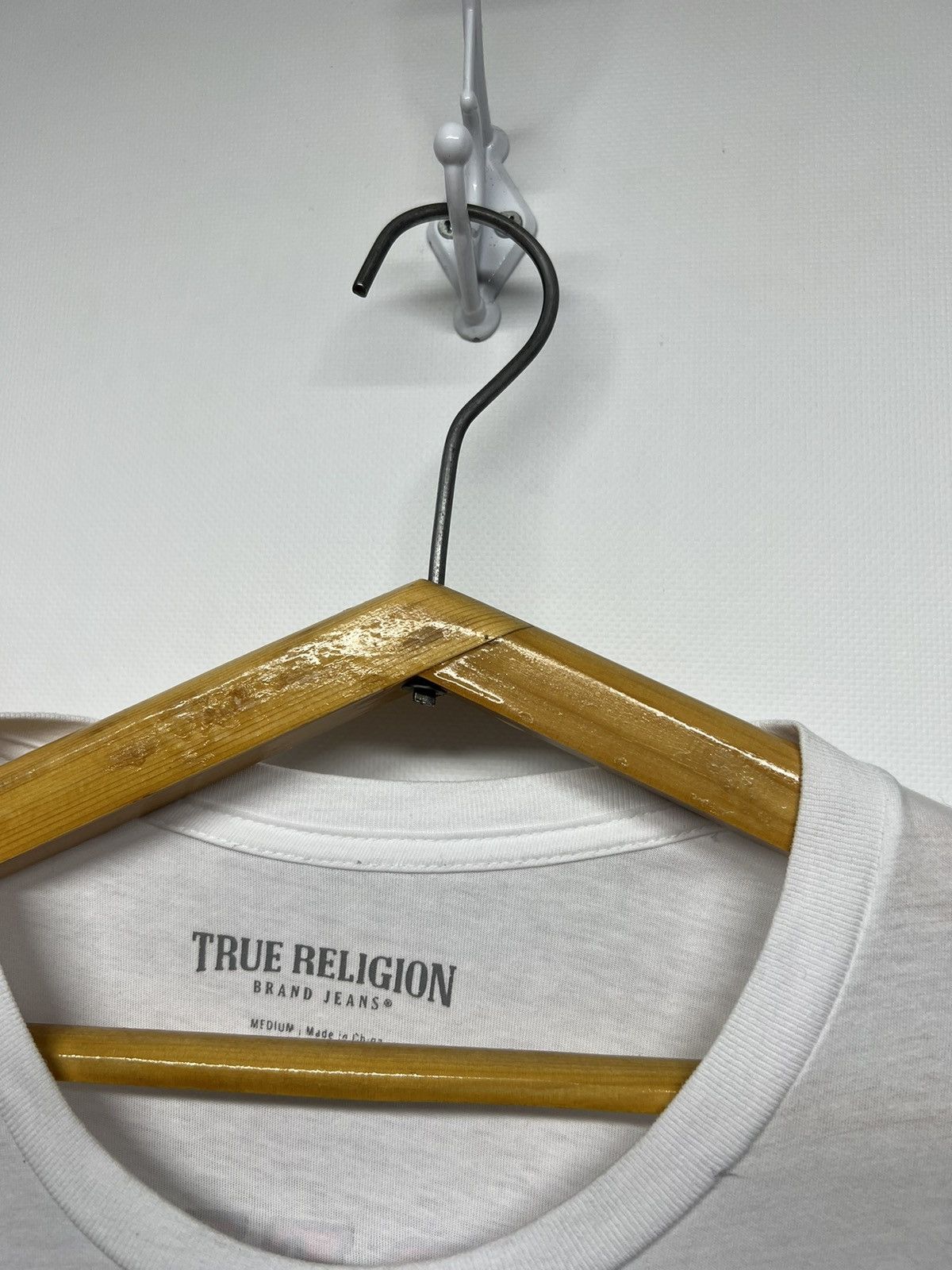 True Religion × Vintage Vintage Y2k True Religion Big Logo T-Shirt 00’s Size US M / EU 48-50 / 2 - 5 Thumbnail