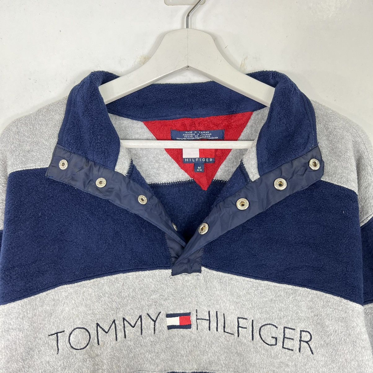 Tommy Hilfiger 🔥 VINTAGE 90s TOMMY HILFIGER FLEECE PRISONER STYLE Size US M / EU 48-50 / 2 - 9 Thumbnail