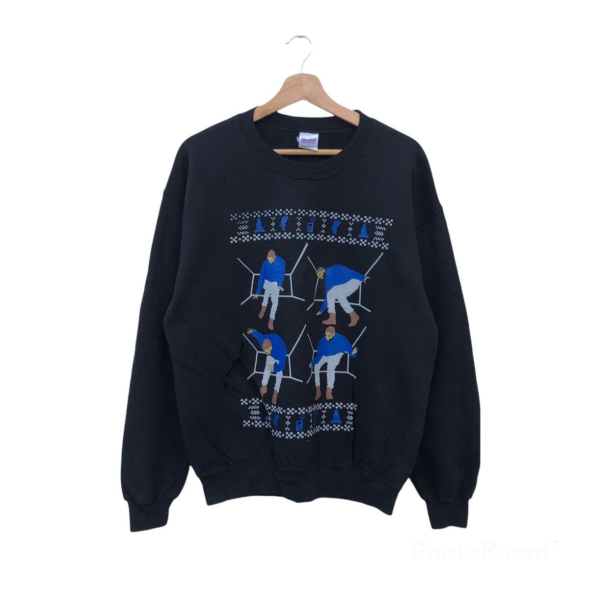 Japanese Brand VINTAGE DISTRESSED SWEATSHIRT BIG LOGO DRAKE DESIGN Size US M / EU 48-50 / 2 - 1 Thumbnail