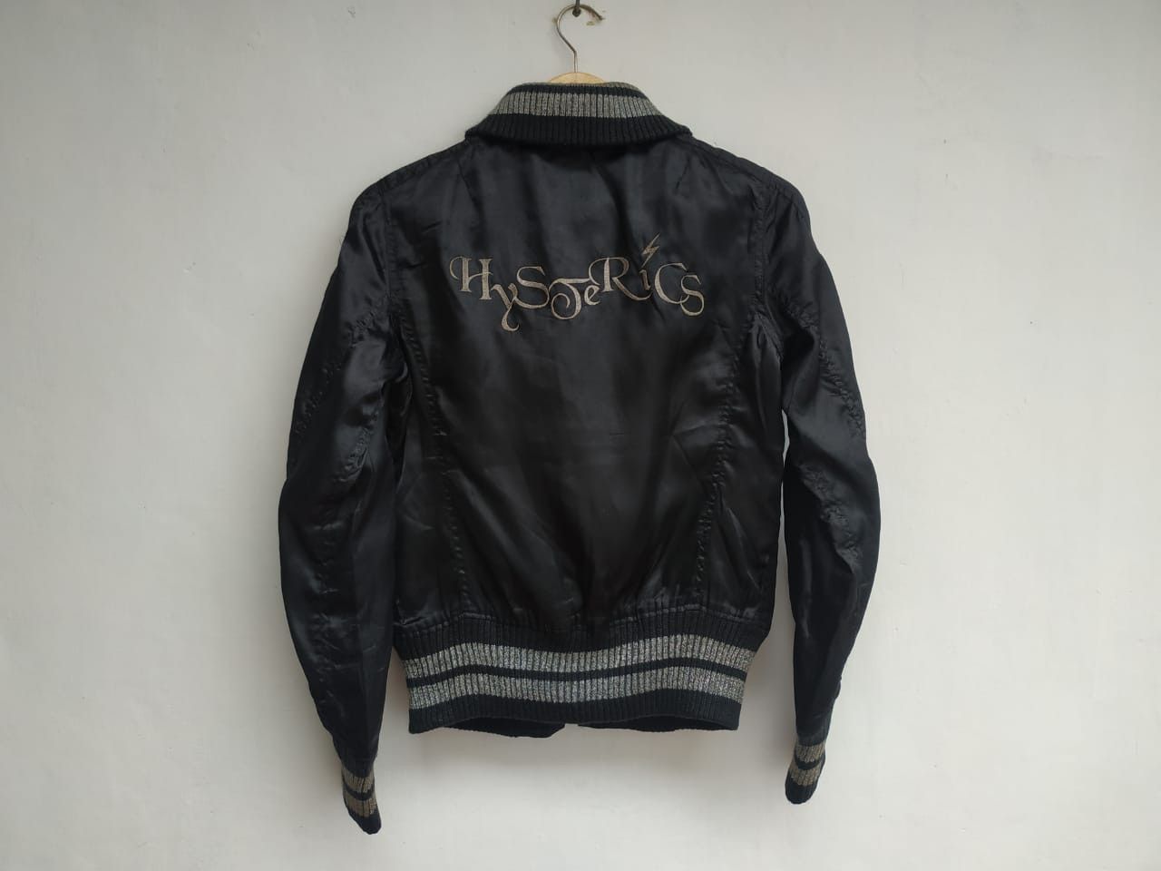Hysteric Glamour Women S, Hysteric Glamour Satin Bomber Jacket Size XS / US 0-2 / IT 36-38 - 1 Thumbnail