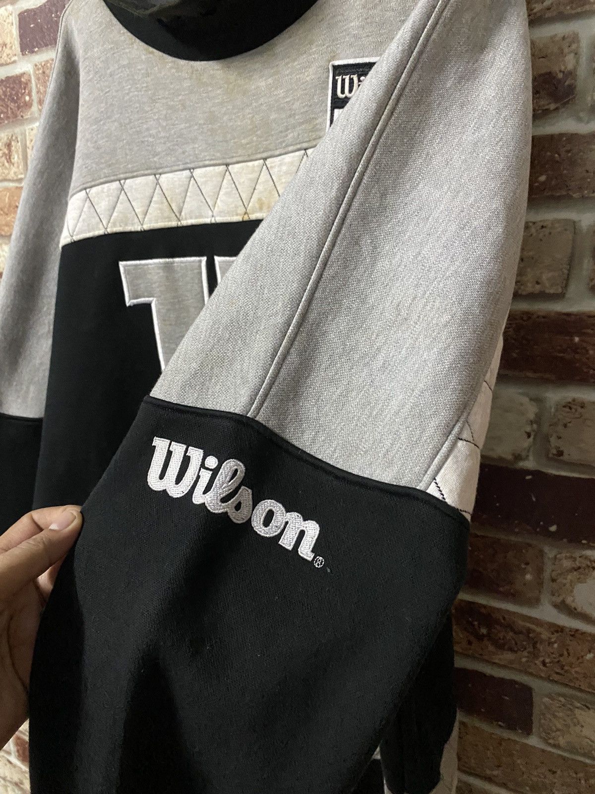 Vintage × Wilson GK142 VINTAGE WILSON BIG LOGO SPELLOUT SWEATER Size US L / EU 52-54 / 3 - 6 Thumbnail