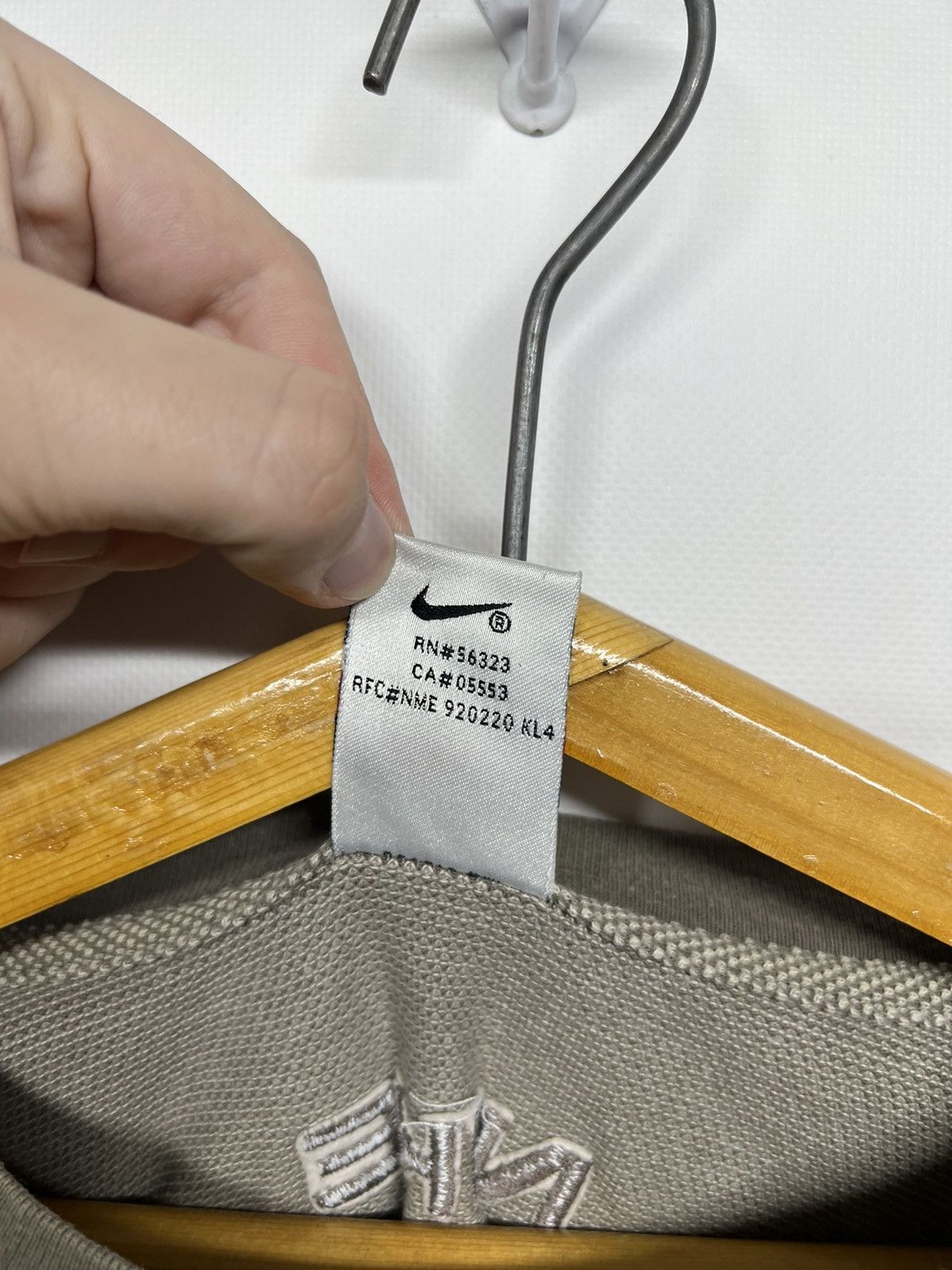 Nike × Vintage Vintage Y2k Nike 🧡 Mini Swoosh T-Shirt 90’s Size US XL / EU 56 / 4 - 8 Thumbnail