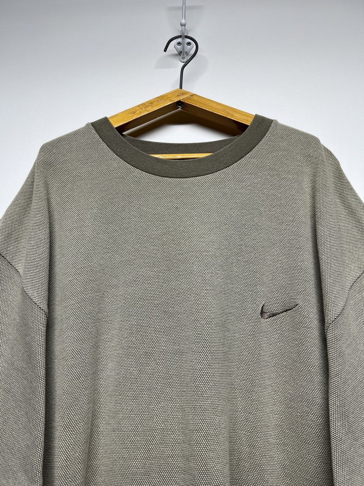 Nike × Vintage Vintage Y2k Nike 🧡 Mini Swoosh T-Shirt 90’s Size US XL / EU 56 / 4 - 2 Thumbnail