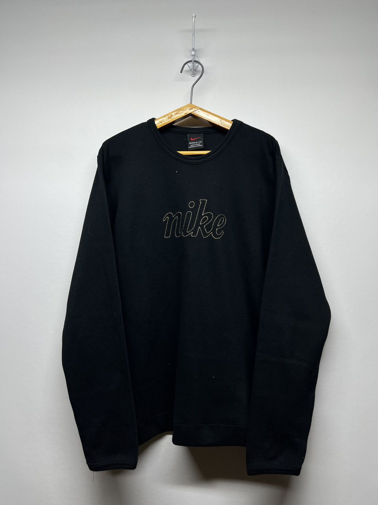 Vintage Vintage Y2k Nike Center Logo Rare Spell Out Sweatshirt 90’s Size M / US 6-8 / IT 42-44 - 1 Thumbnail
