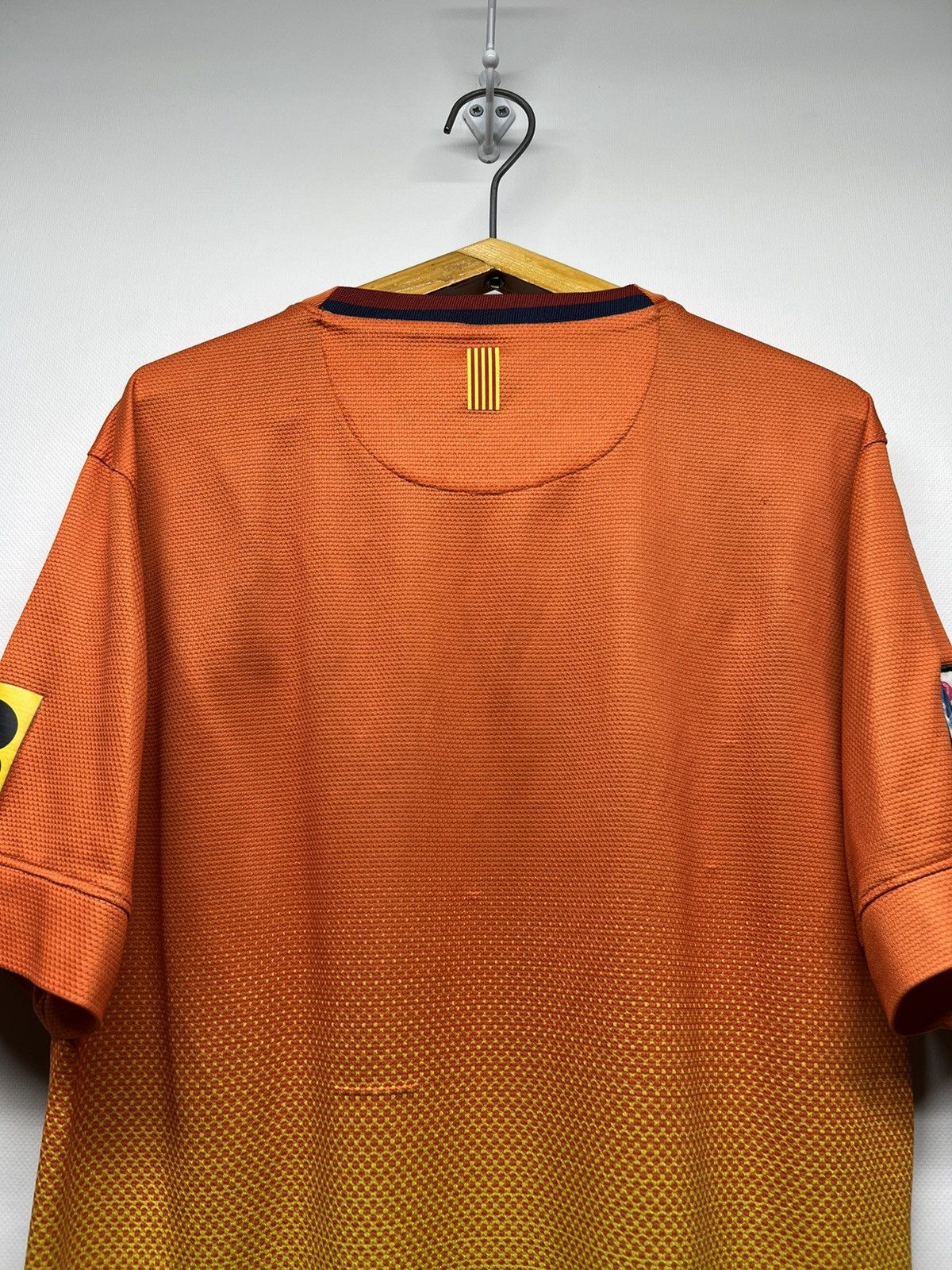 Nike 2012-2013 Nike Barcelona Qatar Foundation Away Kit Jersey Size US S / EU 44-46 / 1 - 9 Thumbnail