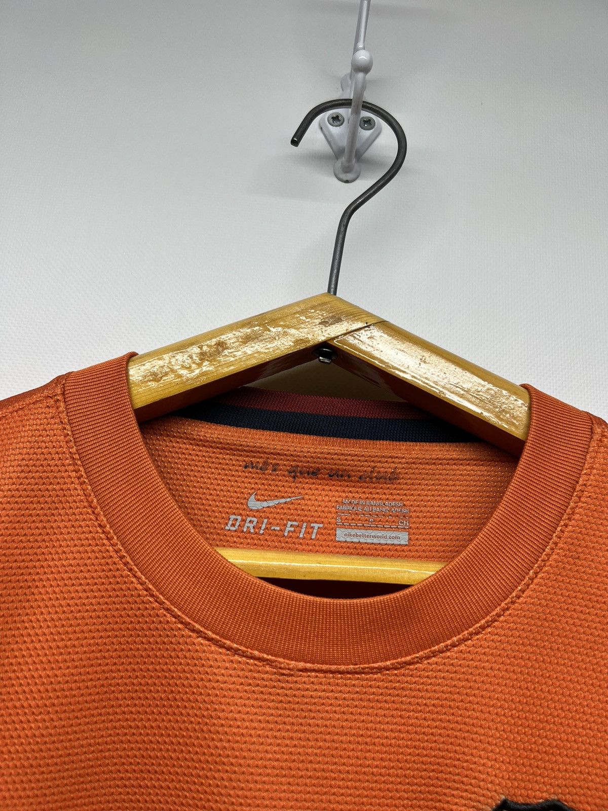 Nike 2012-2013 Nike Barcelona Qatar Foundation Away Kit Jersey Size US S / EU 44-46 / 1 - 15 Thumbnail