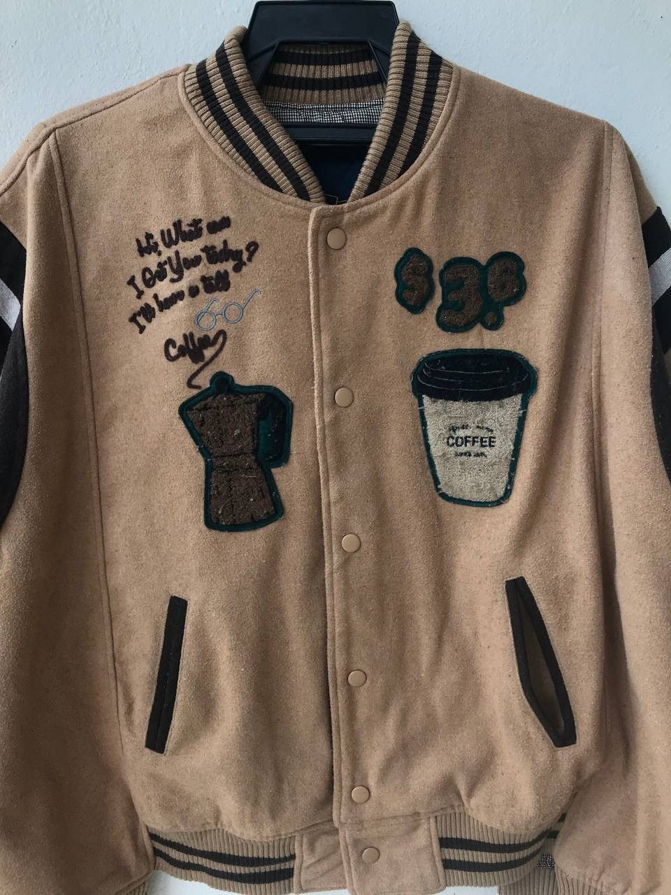 Japanese Brand COFFEE LOVERS UNIQUE HEM TAIL WIDE LOOSE VARSITY JACKET Size US L / EU 52-54 / 3 - 4 Thumbnail