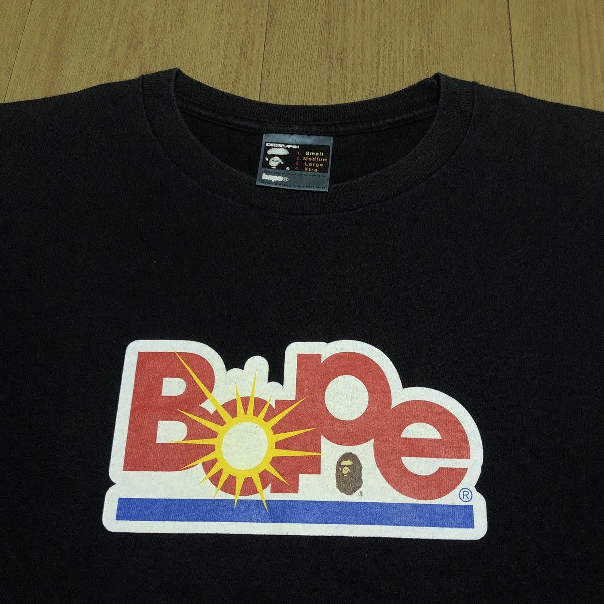 Bape 🔥OG Vintage Bape Dole Banana Logo Tee Size US S / EU 44-46 / 1 - 3 Thumbnail