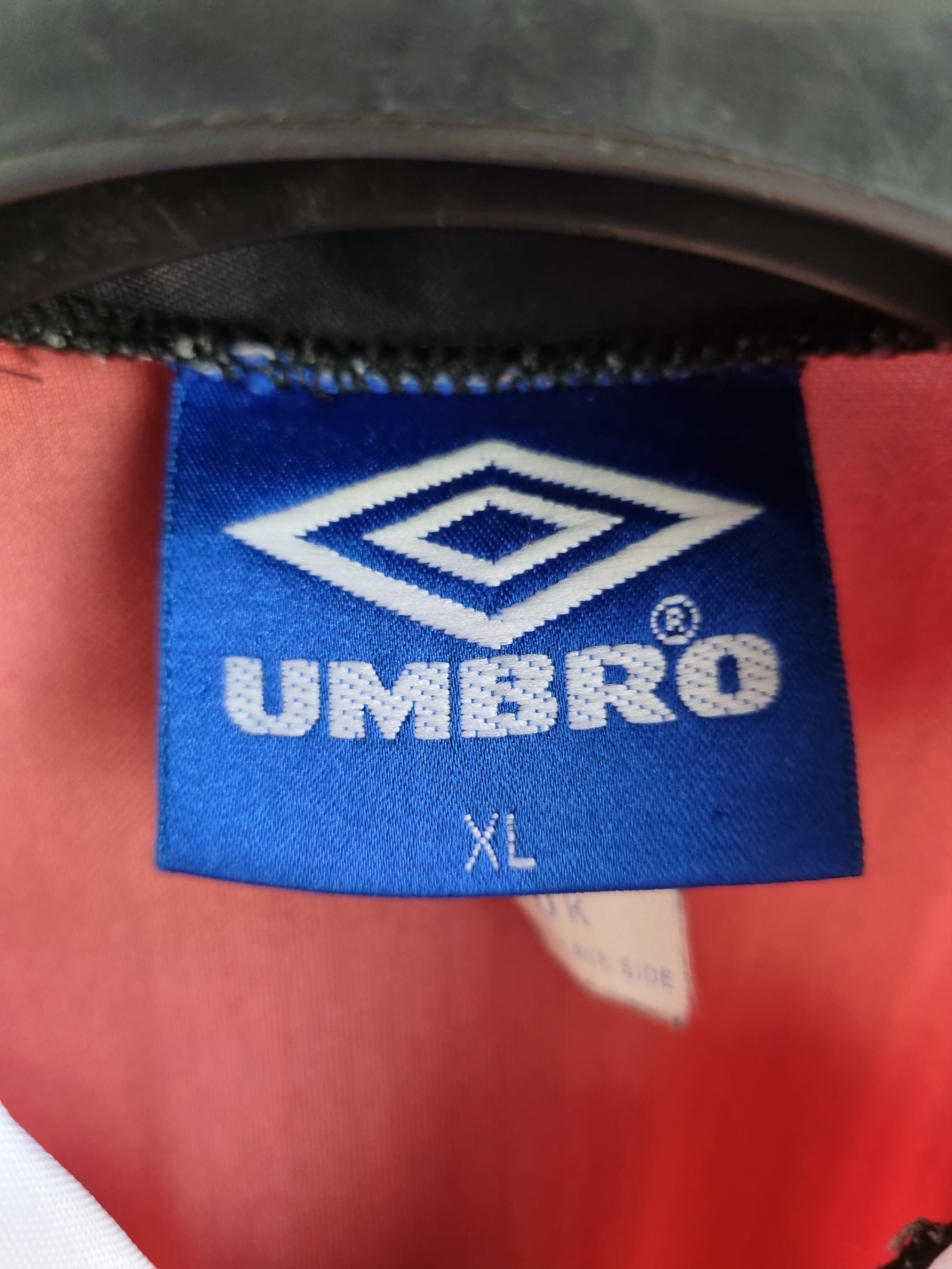 Umbro 90s Rare Manchester United Jersey Vintage UMBRO Size US L / EU 52-54 / 3 - 9 Thumbnail