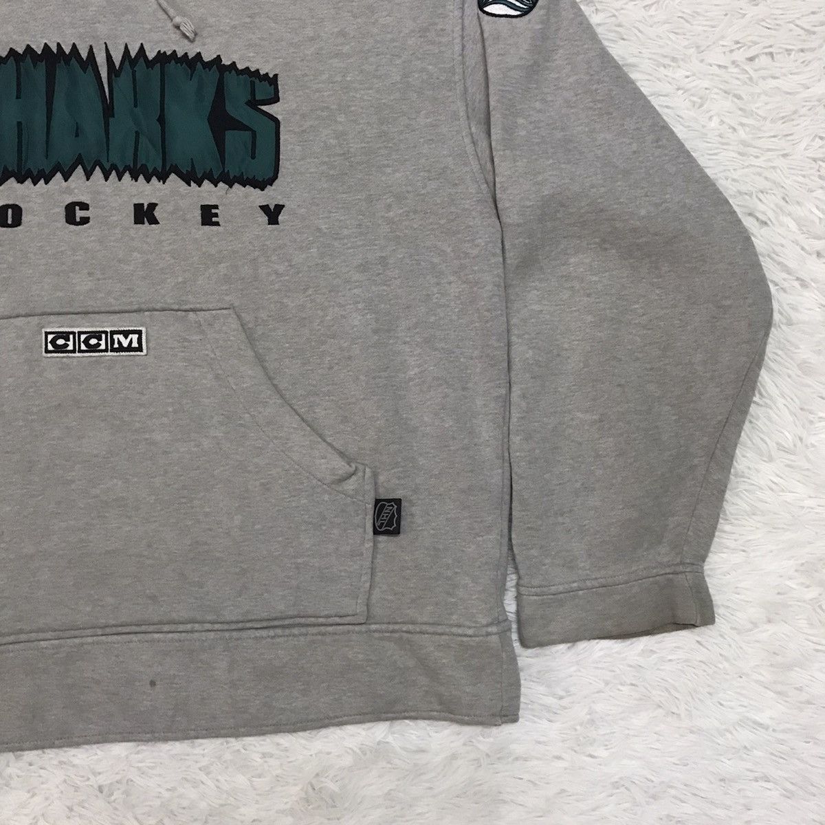 Ccm × NFL × NHL Sharks Hockey NHL CCM Hoodie Size US L / EU 52-54 / 3 - 4 Thumbnail