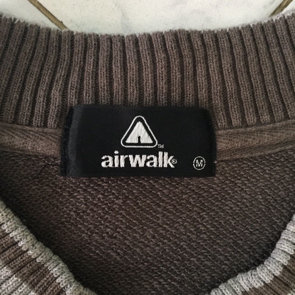 Airwalk Faded Airwalk Big Logo Sweatshirt Size US M / EU 48-50 / 2 - 14 Thumbnail
