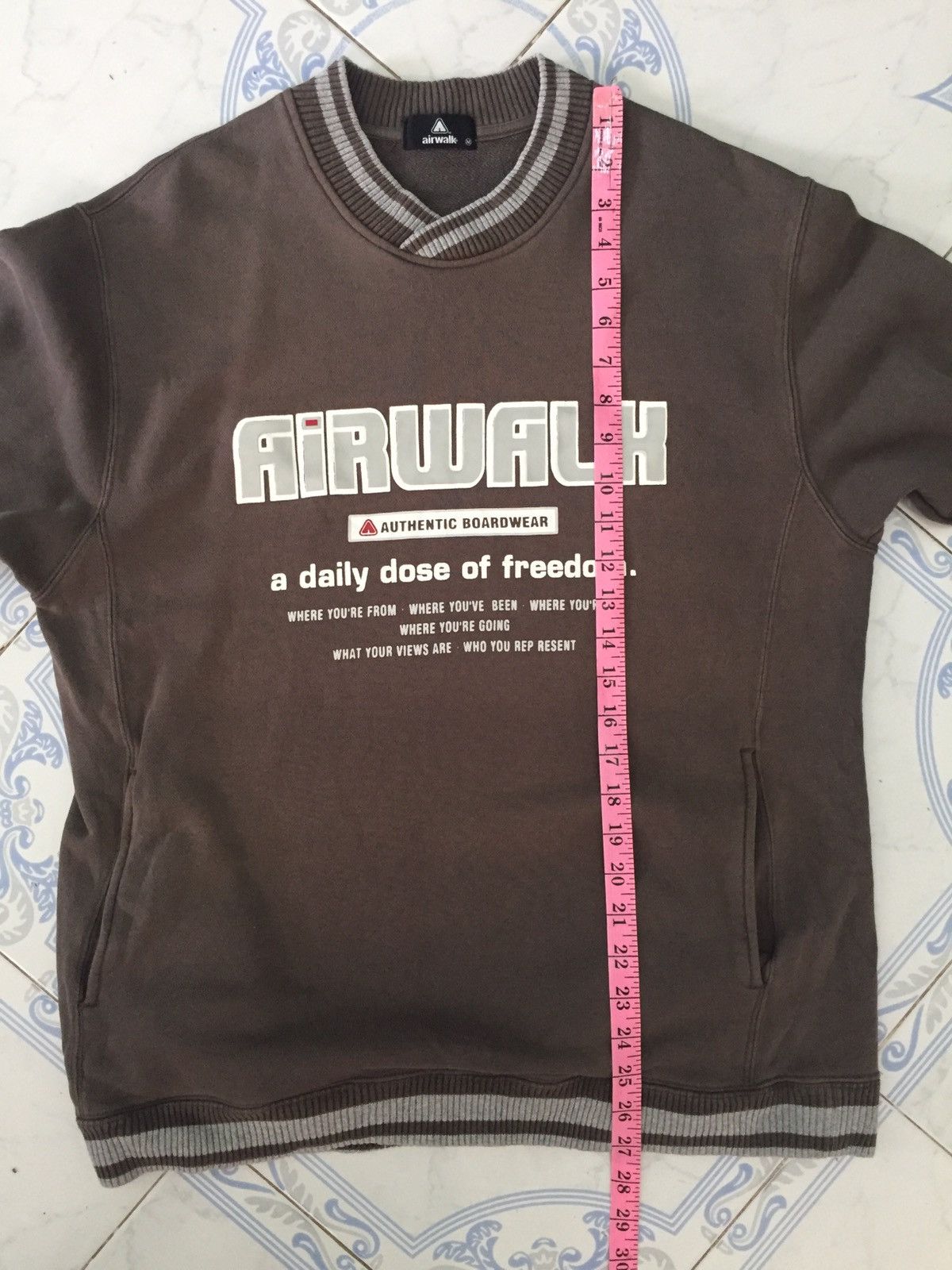 Airwalk Faded Airwalk Big Logo Sweatshirt Size US M / EU 48-50 / 2 - 19 Thumbnail