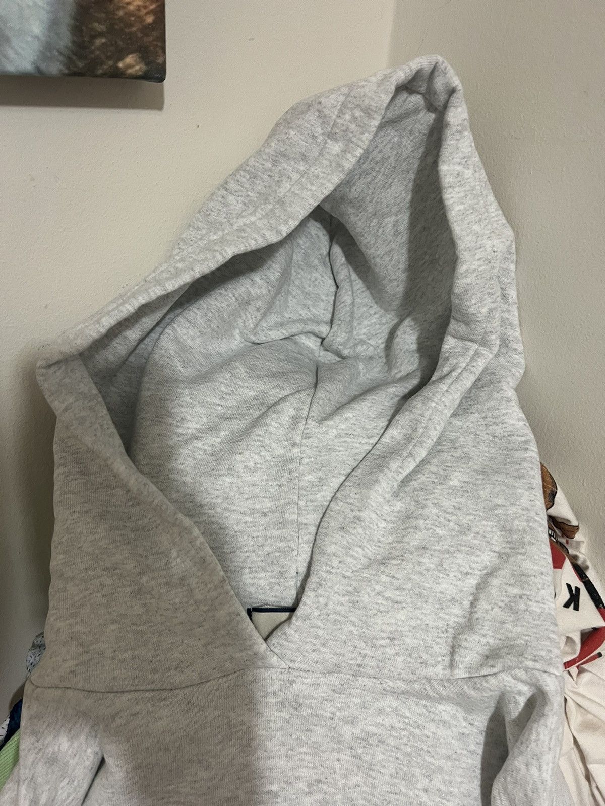 Eric Emanuel Eric Emanuel grey with purple & yellow bolt hoodie Size US XL / EU 56 / 4 - 5 Thumbnail