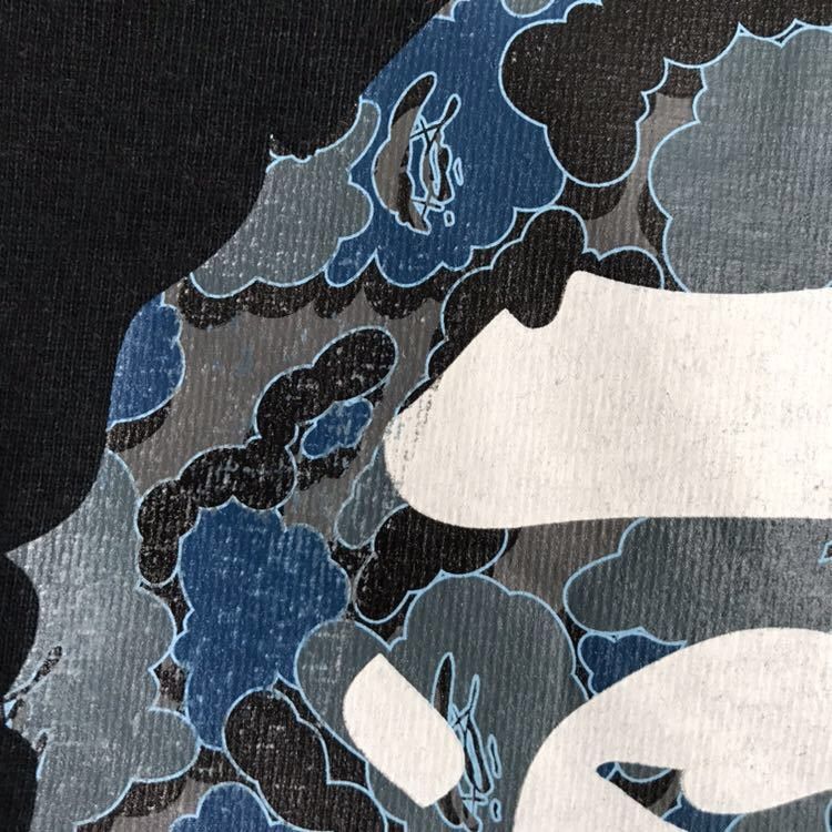 Bape × Kaws BAPE x kaws cloud camo ape head T-shirt Size US M / EU 48-50 / 2 - 6 Thumbnail