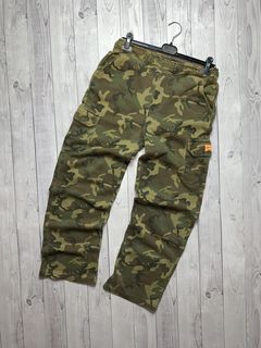 Nike camo hot sale cargo pants