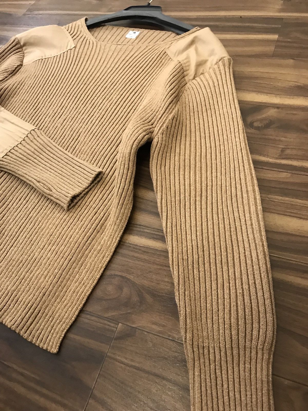 Sasquatchfabrix Camel Wool Knit LS Ribbed Patch Sweater Size US XL / EU 56 / 4 - 4 Thumbnail