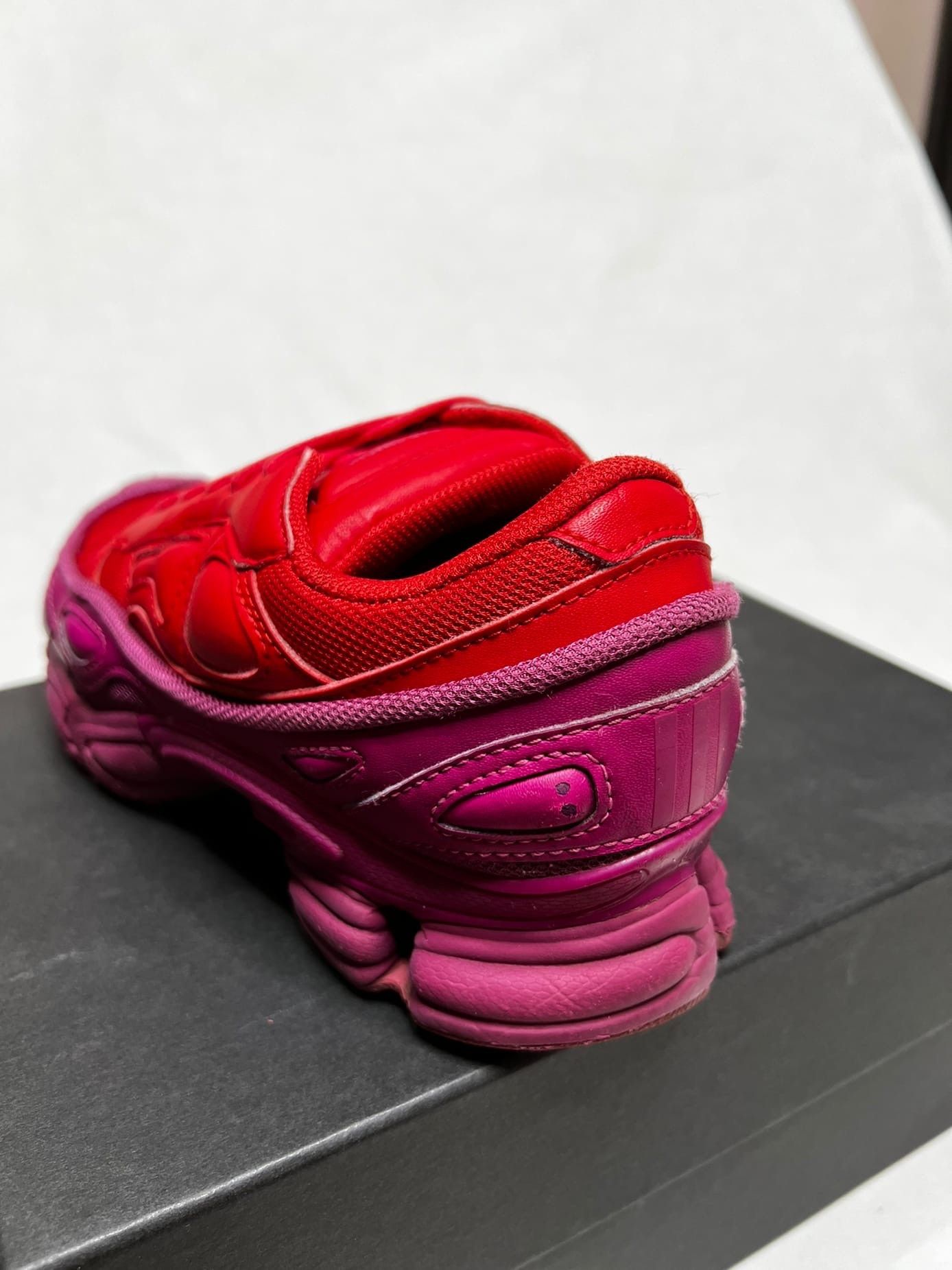 Adidas × Raf Simons Raf Simons x Ozweego 'Glory' Size US 5 / EU 37 - 3 Thumbnail