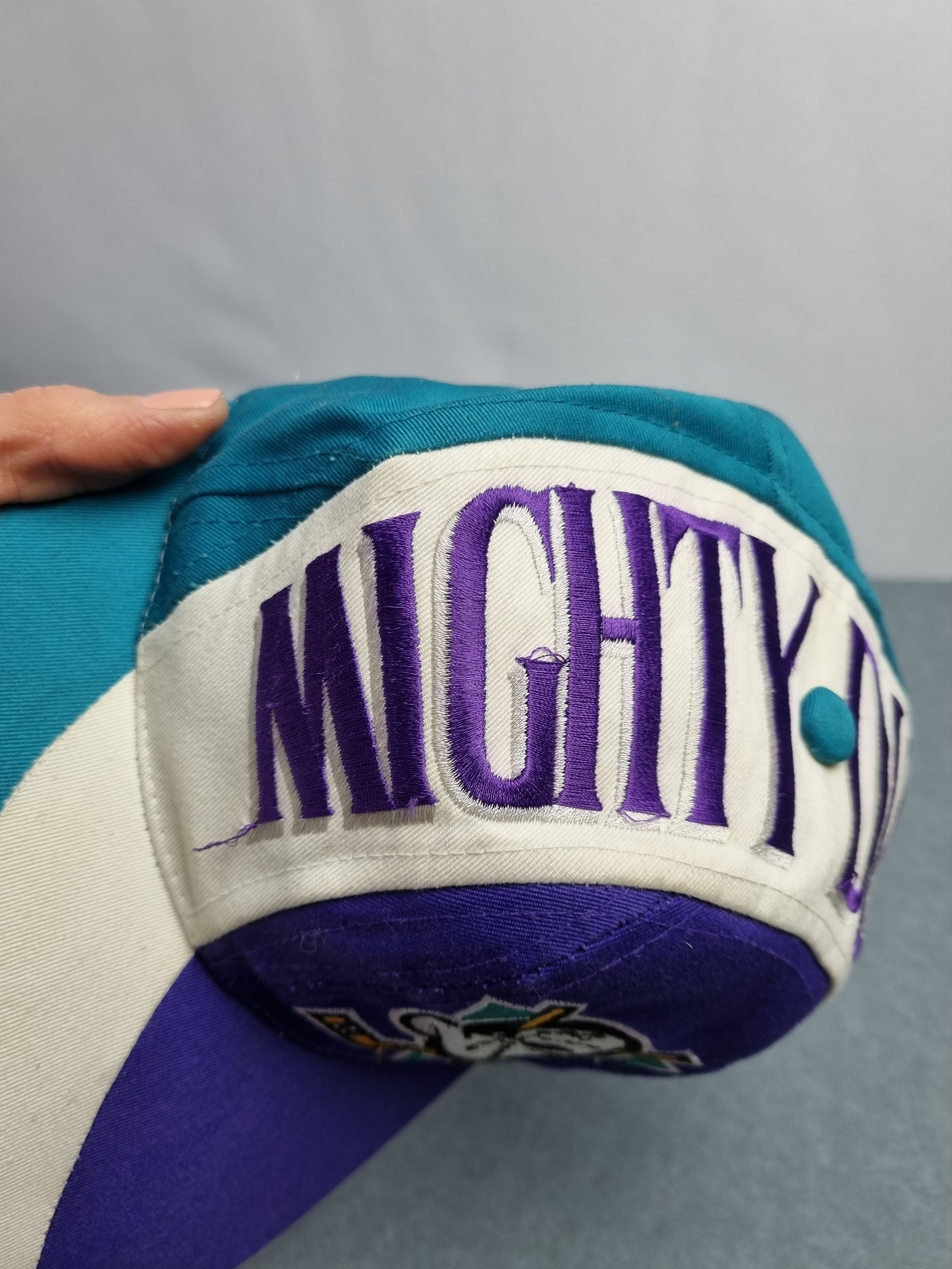 NHL × Sports Specialties Very rare 90s Mighty Ducks NHL Vintage Cap Size ONE SIZE - 8 Thumbnail