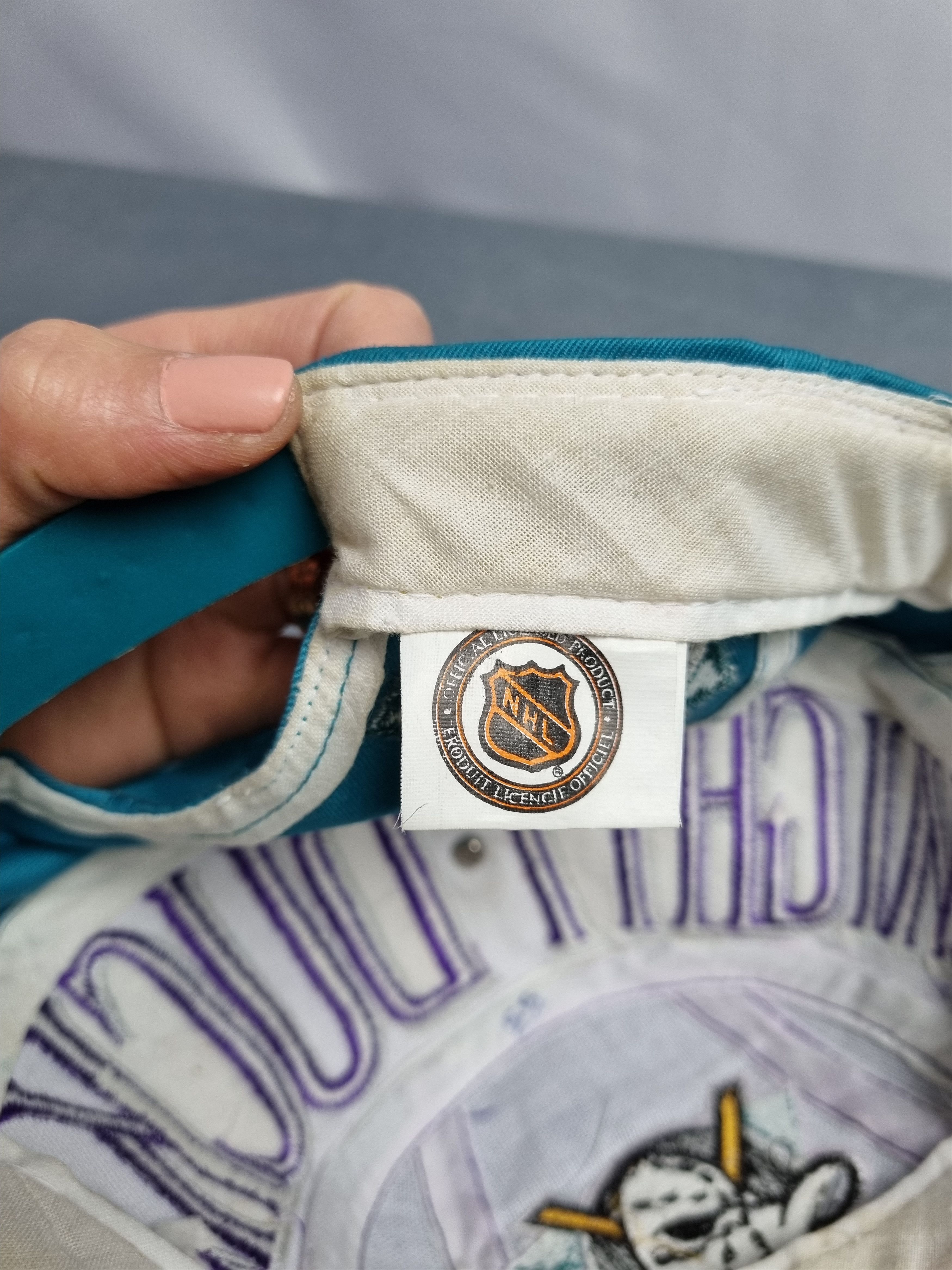 NHL × Sports Specialties Very rare 90s Mighty Ducks NHL Vintage Cap Size ONE SIZE - 11 Thumbnail