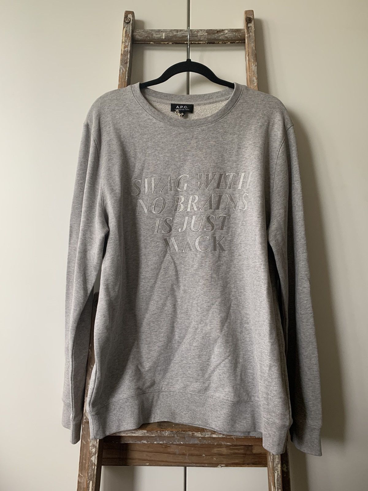 A.P.C. A.P.C. EMBROIDERED SWEATSHIRT Size US XL / EU 56 / 4 - 1 Thumbnail