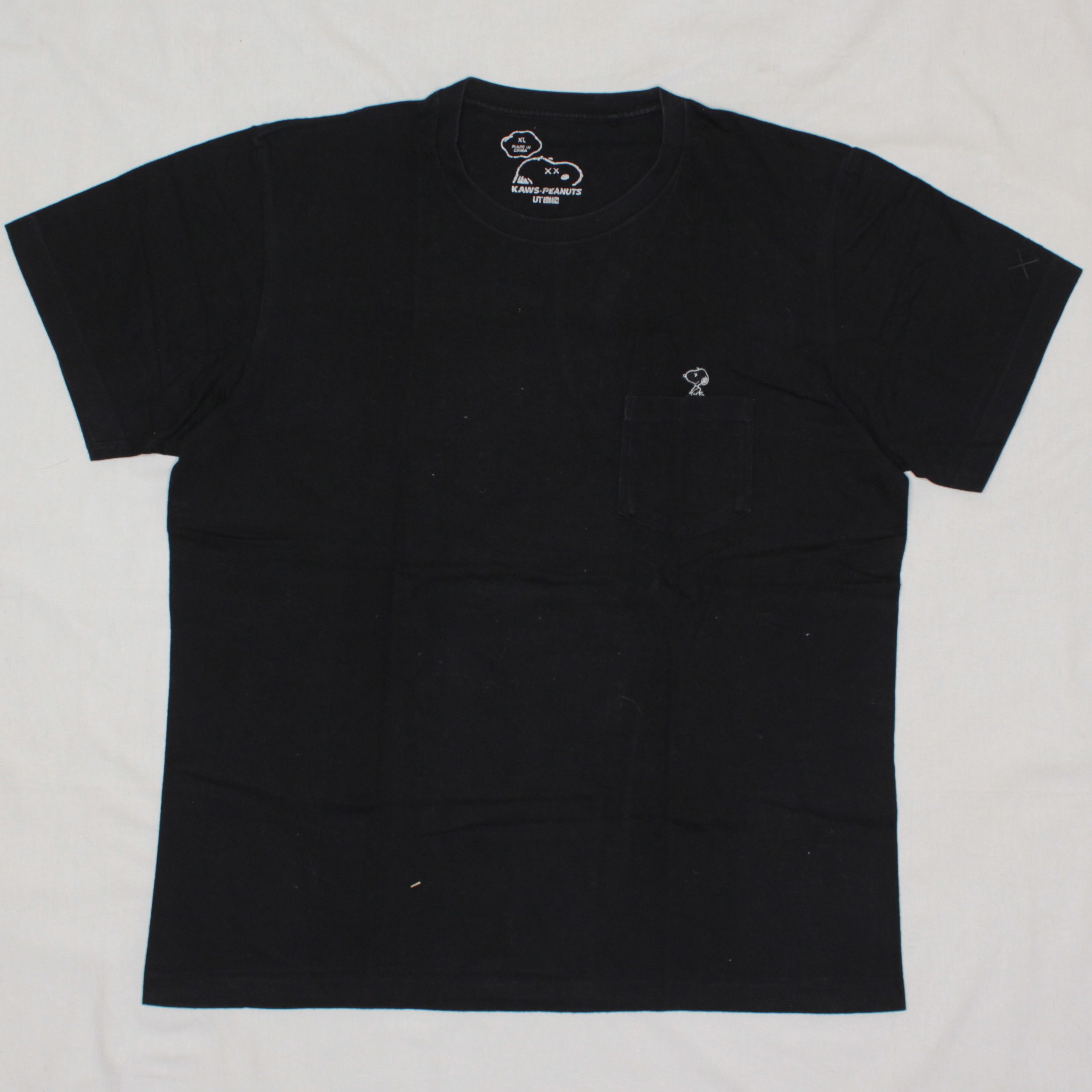 Kaws × Peanuts × Uniqlo Kaws x Uniqlo x Peanuts Tee Black Pocet Size US XL / EU 56 / 4 - 1 Thumbnail