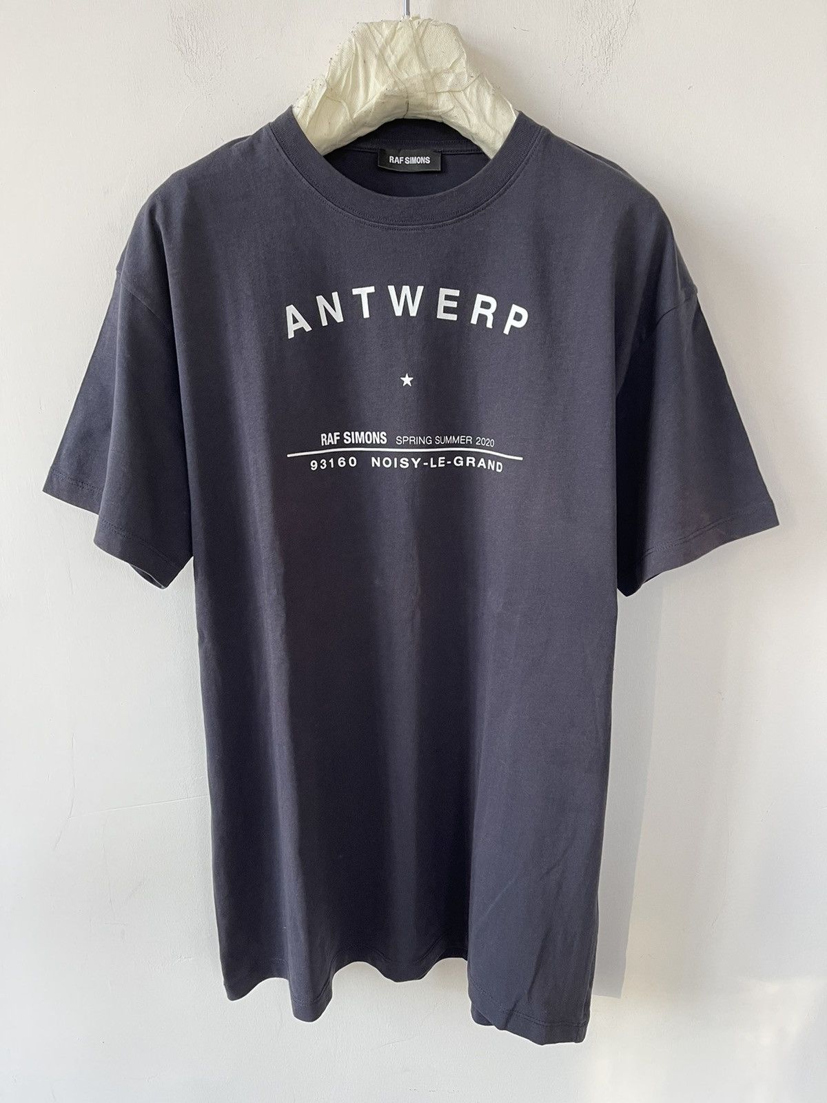 RAF SIMONS 20SS \"TOUR ANTWERP” Tシャツ Raf Simons - Antwerp Tour T-shirt | HBX - Globally Curated