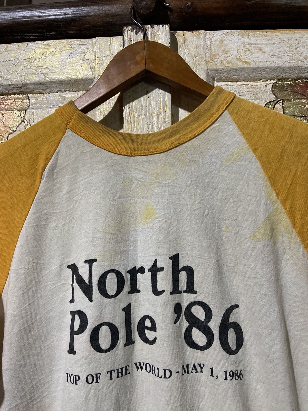 Vintage Vintage 80s Zap magazine north pole top of the world size L Size US L / EU 52-54 / 3 - 9 Thumbnail