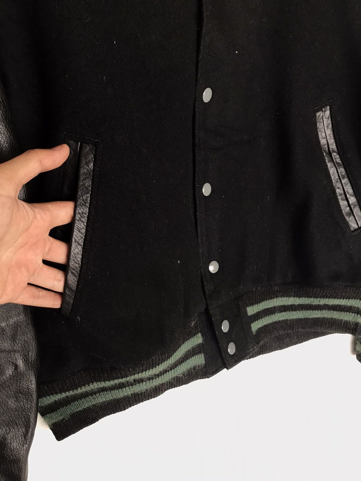 Golden Bear Vintage Golden Bear Wool Varsity Jacket Leather Sleeve Size US L / EU 52-54 / 3 - 8 Thumbnail