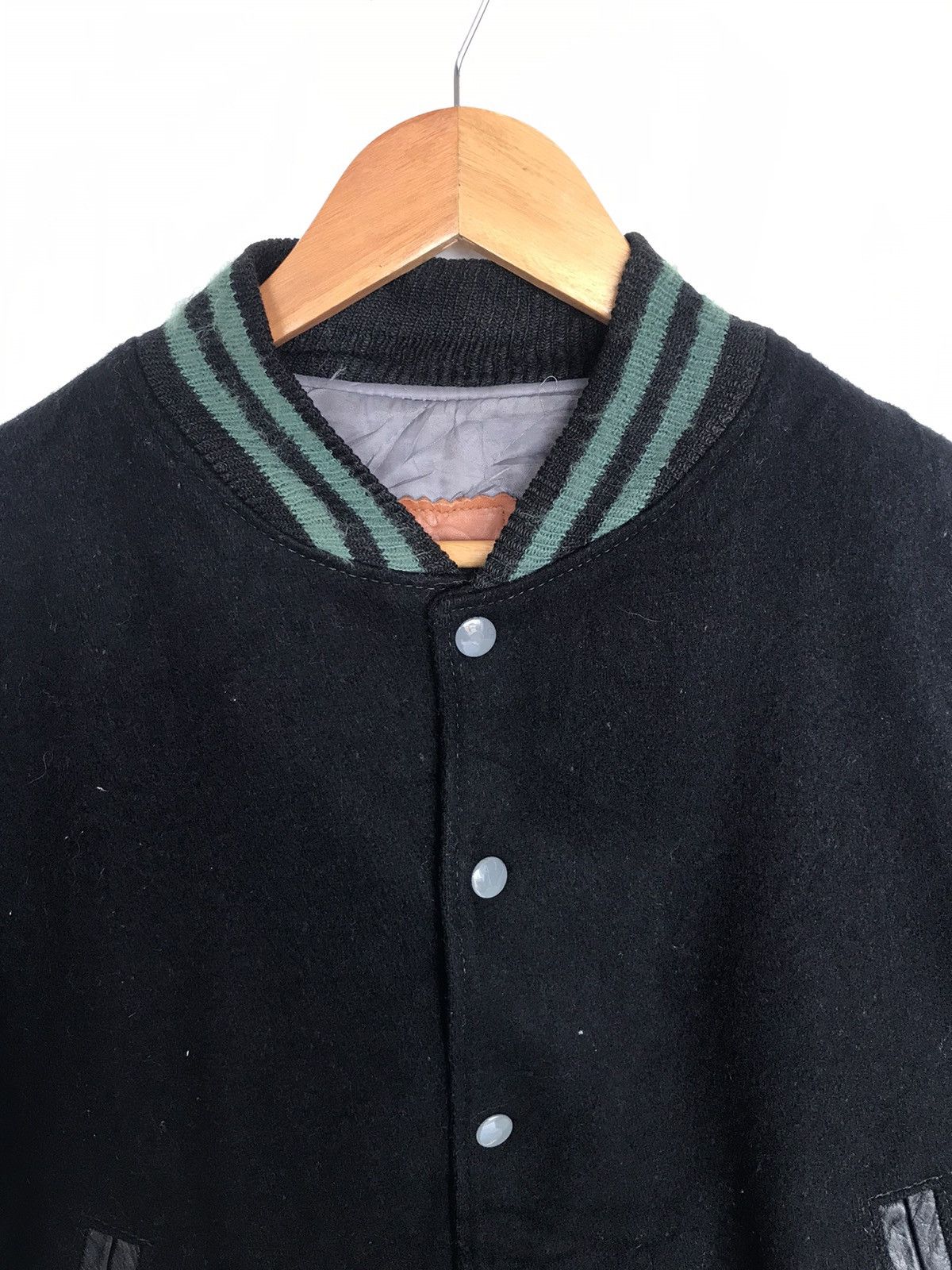 Golden Bear Vintage Golden Bear Wool Varsity Jacket Leather Sleeve Size US L / EU 52-54 / 3 - 6 Thumbnail