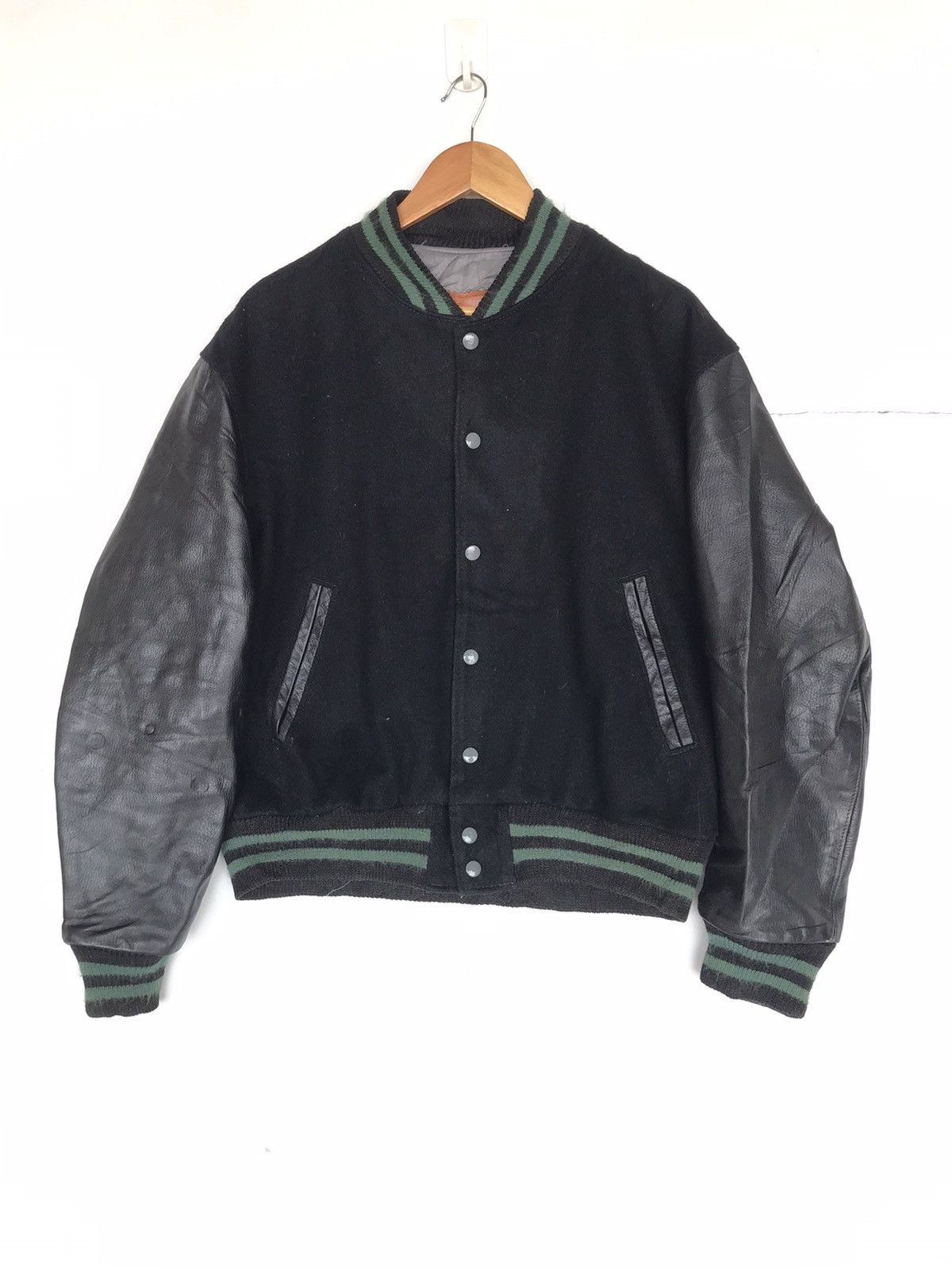 Golden Bear Vintage Golden Bear Wool Varsity Jacket Leather Sleeve Size US L / EU 52-54 / 3 - 3 Thumbnail