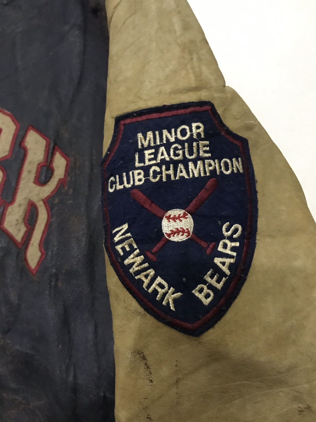Avirex × Vintage Vintage avirex usa newark nbbt varsity jacket Size US M / EU 48-50 / 2 - 14 Thumbnail