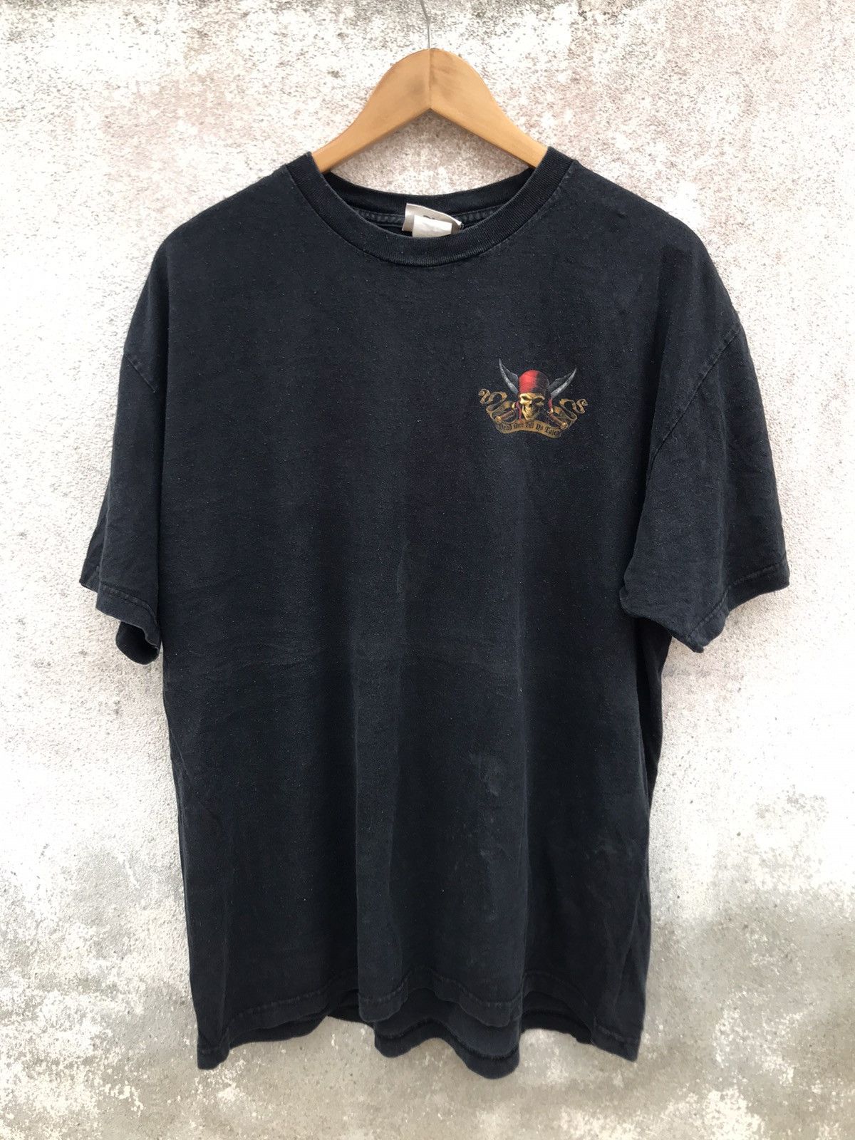 Vintage Vintage THRASHED Faded Y2K Pirate Of Caribean movie tee Size US XL / EU 56 / 4 - 2 Thumbnail