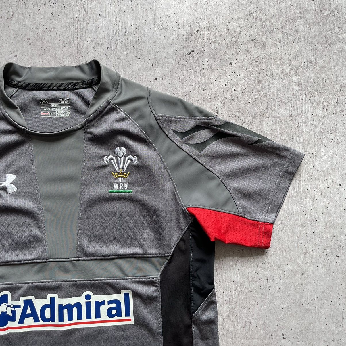 Under Armour WRU Admiral wales team jersey rugby shirt gray under armour Size US S / EU 44-46 / 1 - 3 Thumbnail
