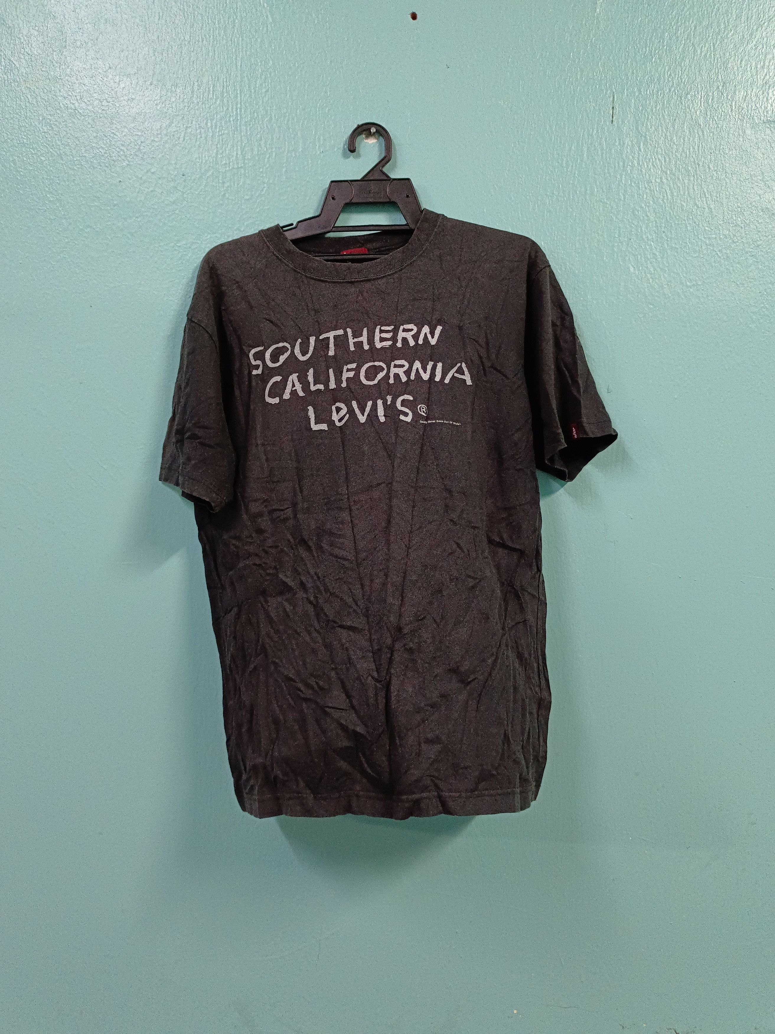 Southern California Levi's tee