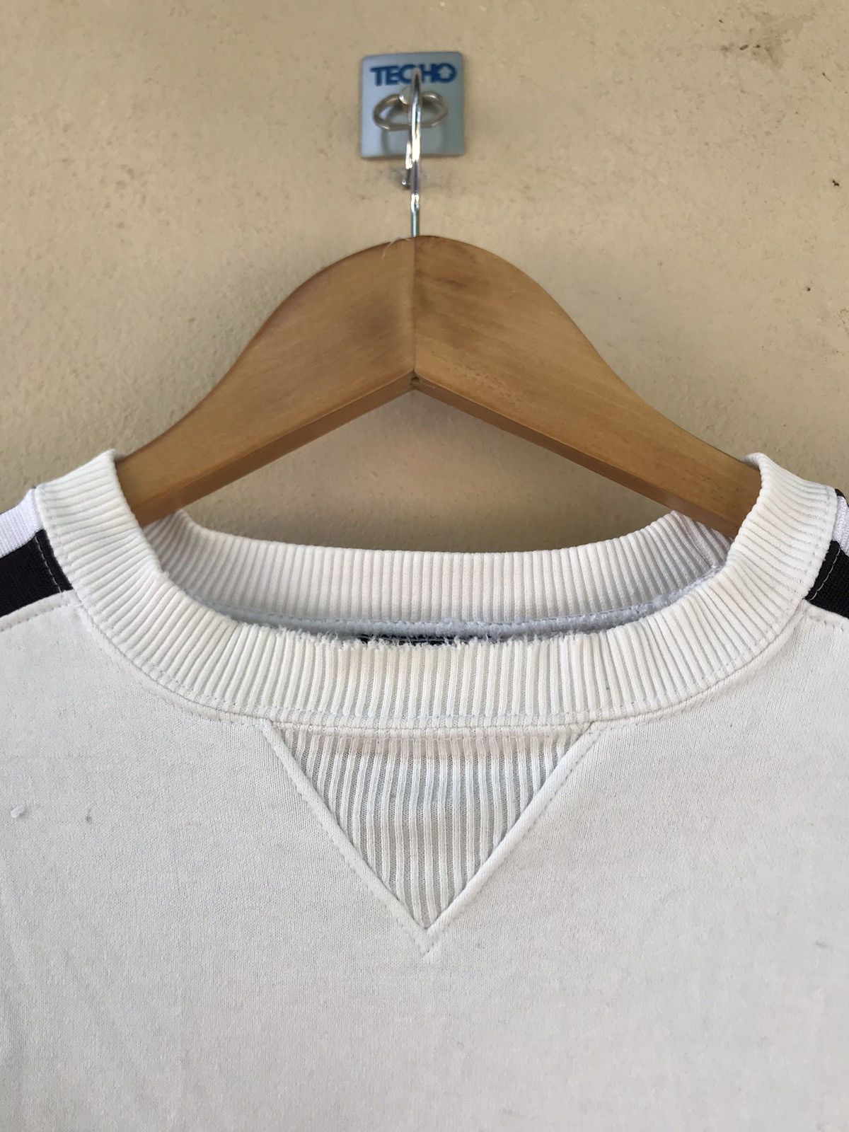 Adidas Vintage 00s Adidas Sidetape Sweatshirt embroided Crewneck Size US M / EU 48-50 / 2 - 3 Thumbnail
