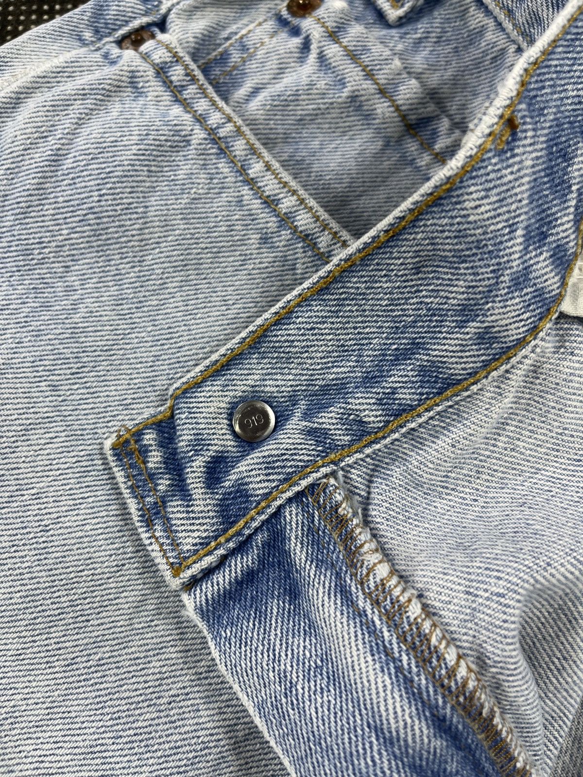 Levi's × Vintage 90s Vintage Levis 550 Light Wash Ripped Jeans - J439 Size US 36 / EU 52 - 7 Thumbnail
