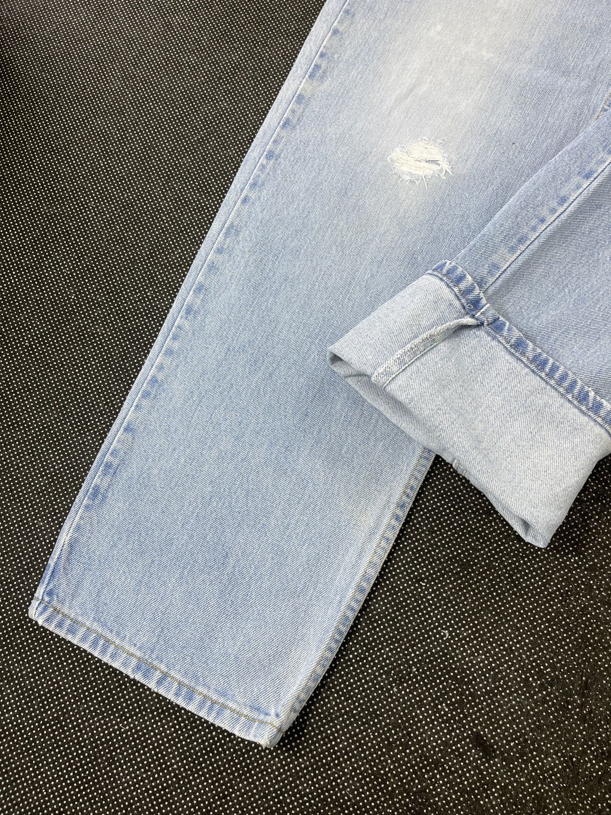 Levi's × Vintage 90s Vintage Levis 550 Light Wash Ripped Jeans - J439 Size US 36 / EU 52 - 5 Thumbnail