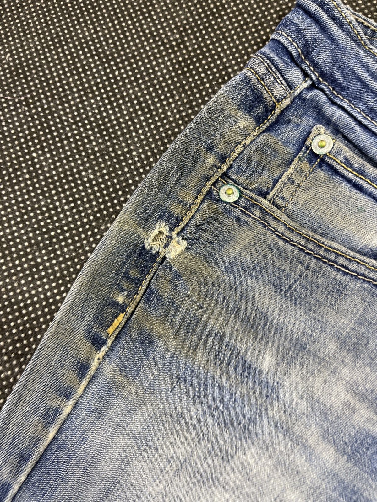 Levi's Vintage Levis 518 Superlow Flare Jeans - JP076 Size 30" / US 8 / IT 44 - 8 Thumbnail