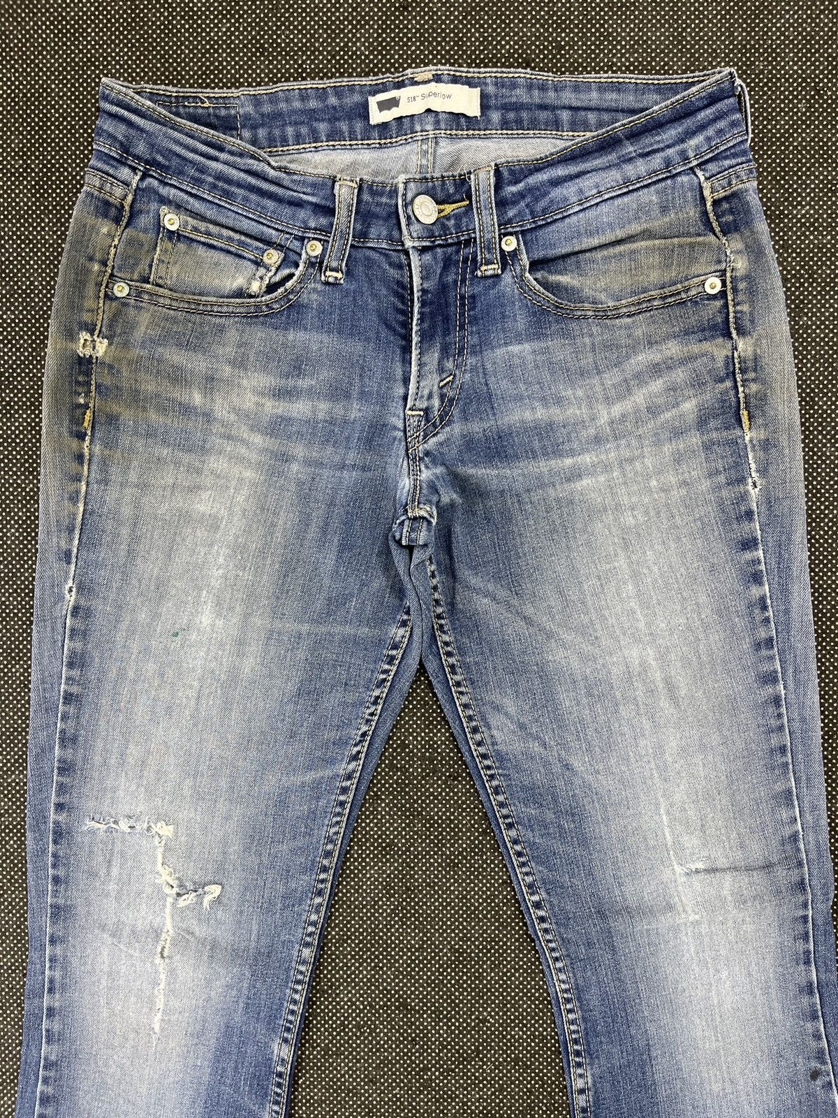 Levi's Vintage Levis 518 Superlow Flare Jeans - JP076 Size 30" / US 8 / IT 44 - 3 Thumbnail