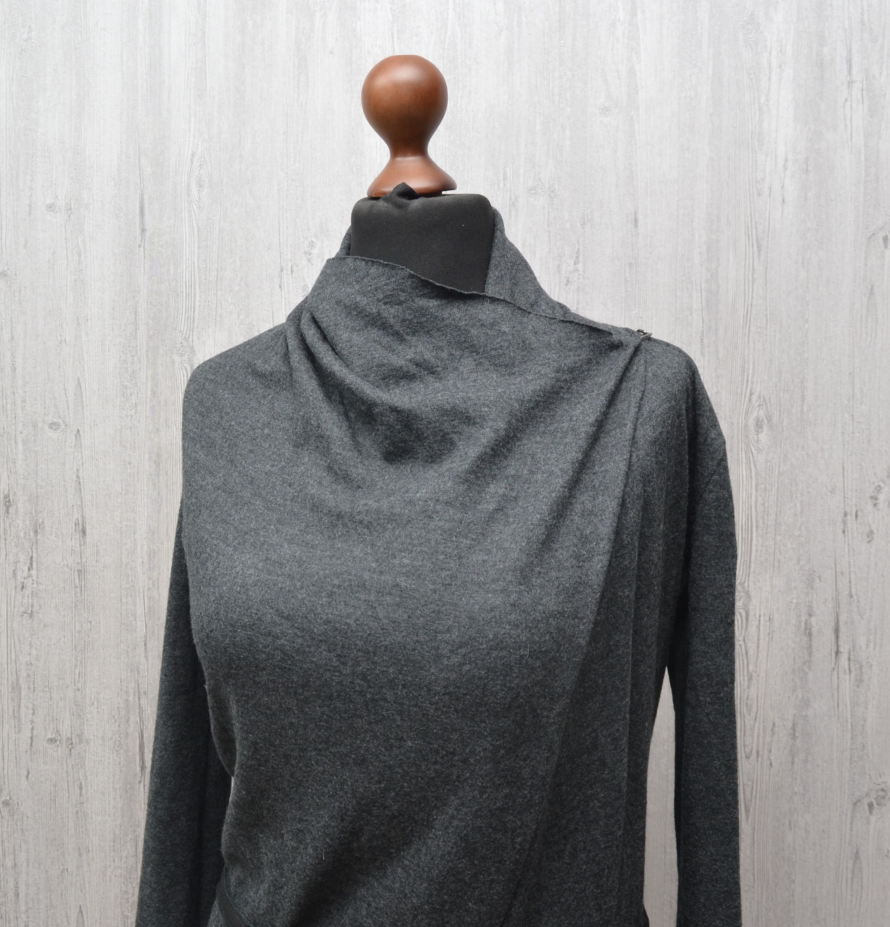 Helmut Lang HELMUT LANG Wmns Sonar Draped Wool Leather Belt Cardigan S Size S / US 4 / IT 40 - 5 Thumbnail