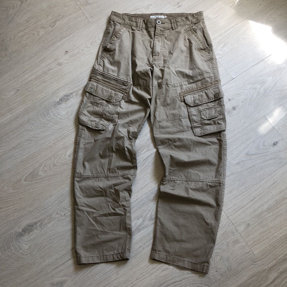 Japanese brand vintage Y2K cargo pants