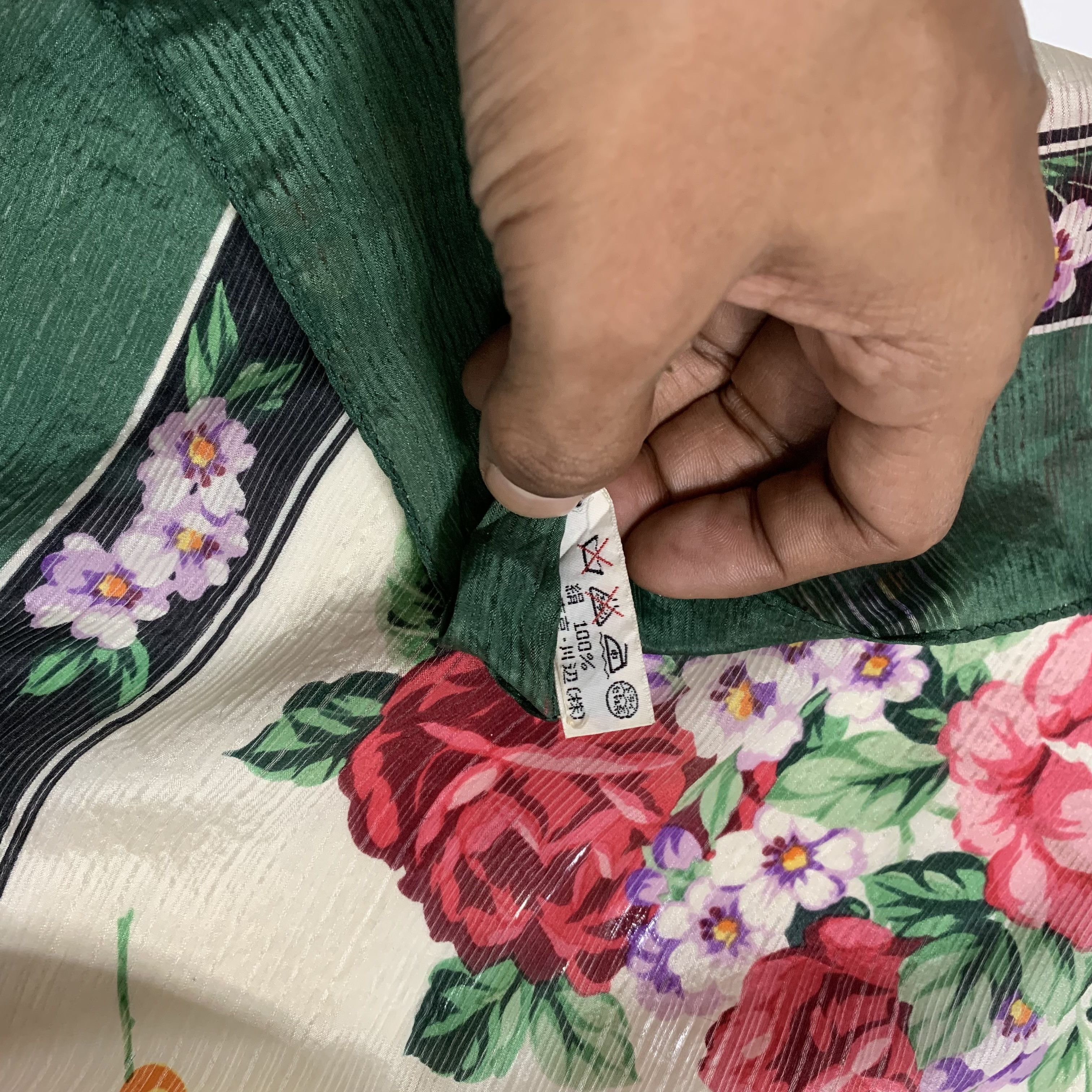 Valentino Valentino Garavani Silk Floral Scarf Size ONE SIZE - 7 Thumbnail