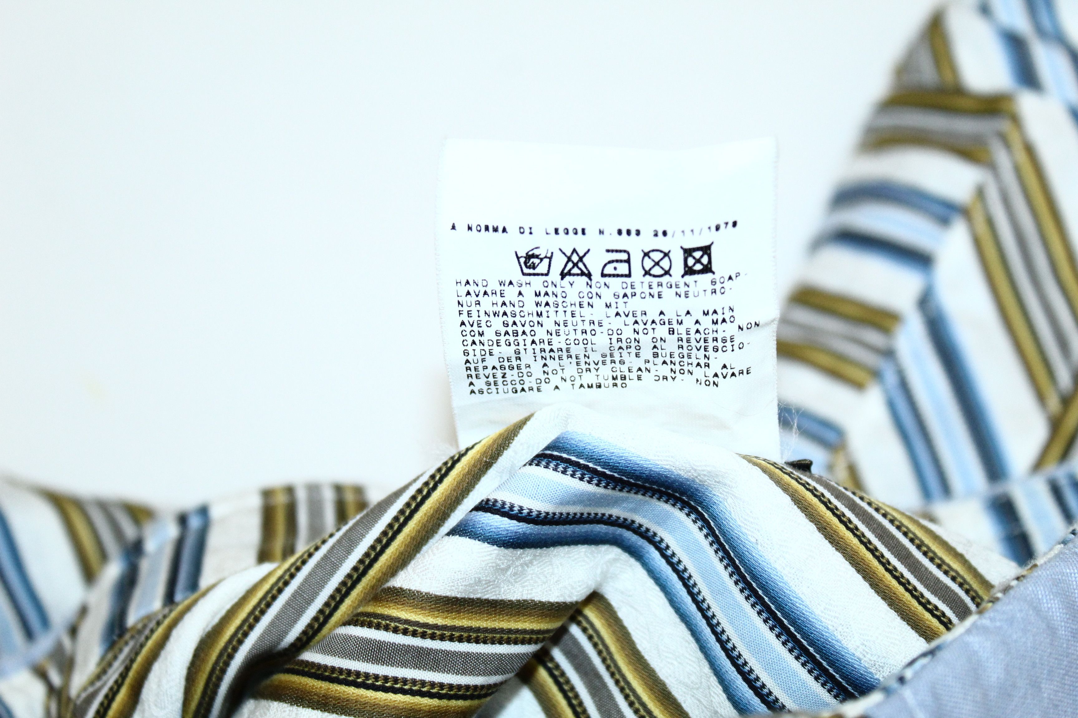 Just Cavalli 🔥 VTG 🔥 Just Cavalli Luxury Stripes Shirt Size US XL / EU 56 / 4 - 5 Thumbnail