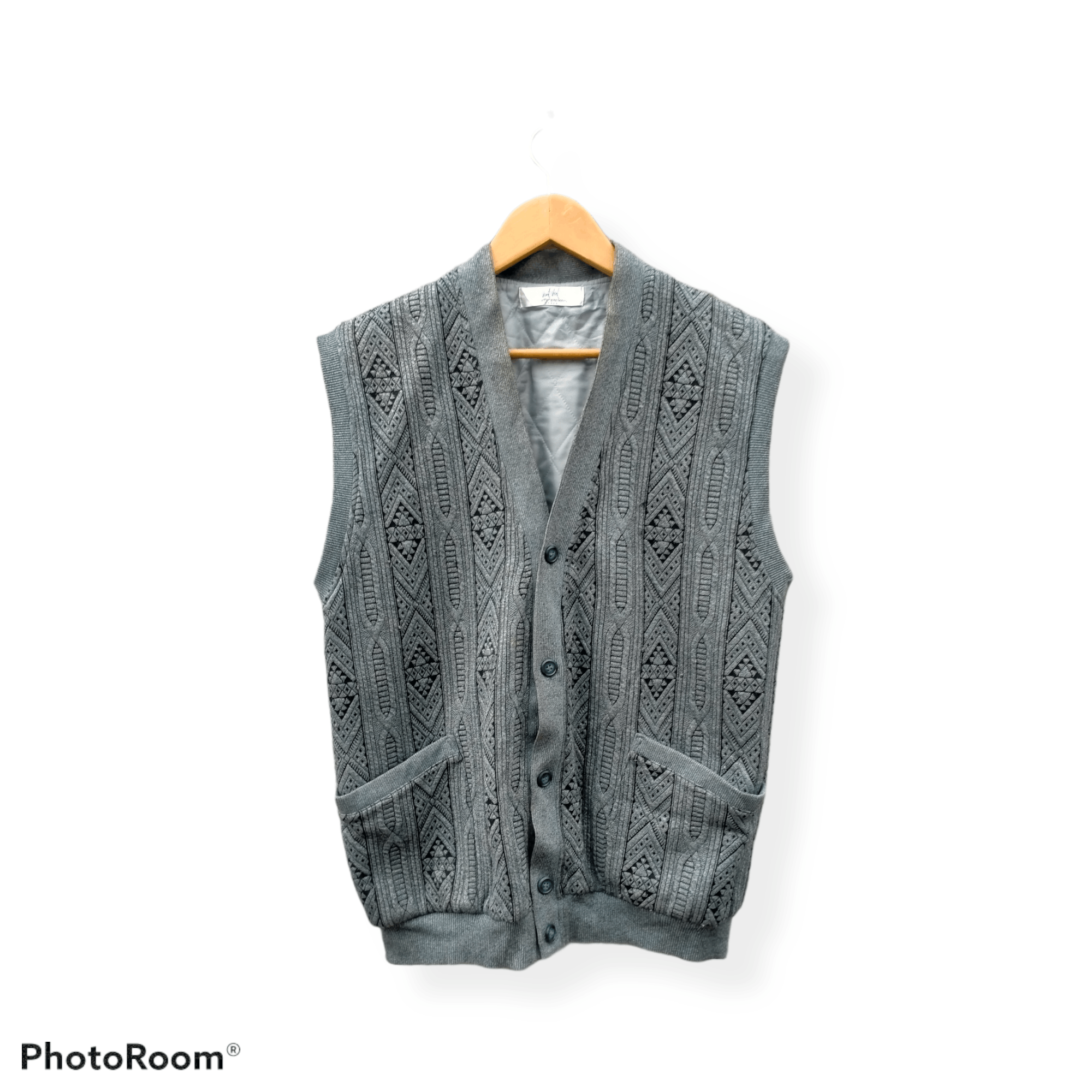 Pierre Balmain × Vintage Pierre Balmain Argyle Cardigan Vest Size US L / EU 52-54 / 3 - 1 Thumbnail
